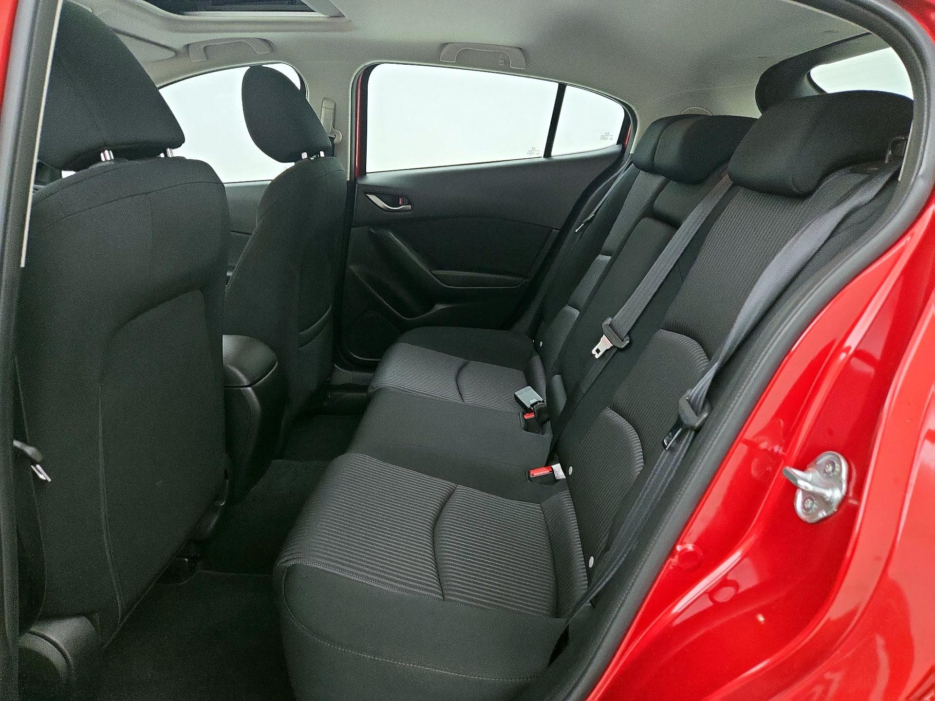 Thumbnail: 2015 Mazda Mazda3 - 20