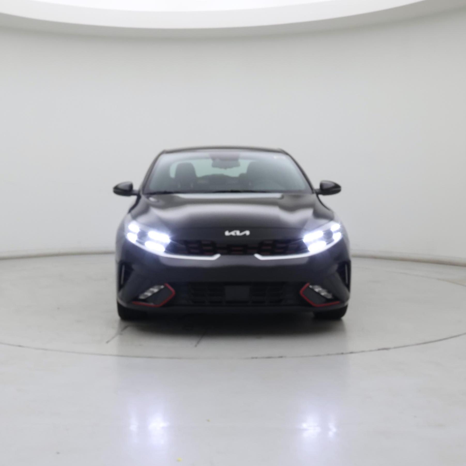 Thumbnail: 2022 Kia Forte - 5