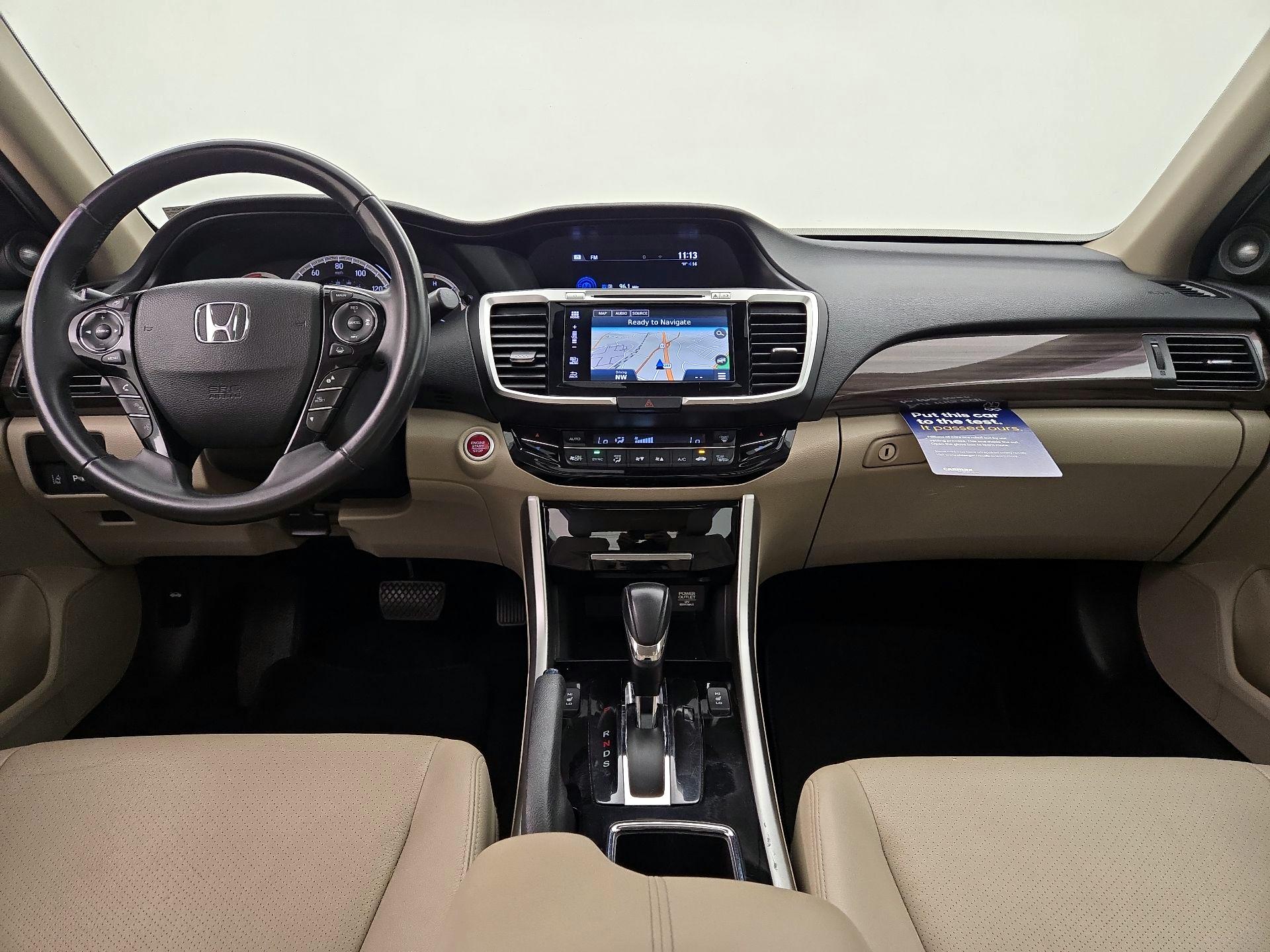 Thumbnail: 2017 Honda Accord - 9