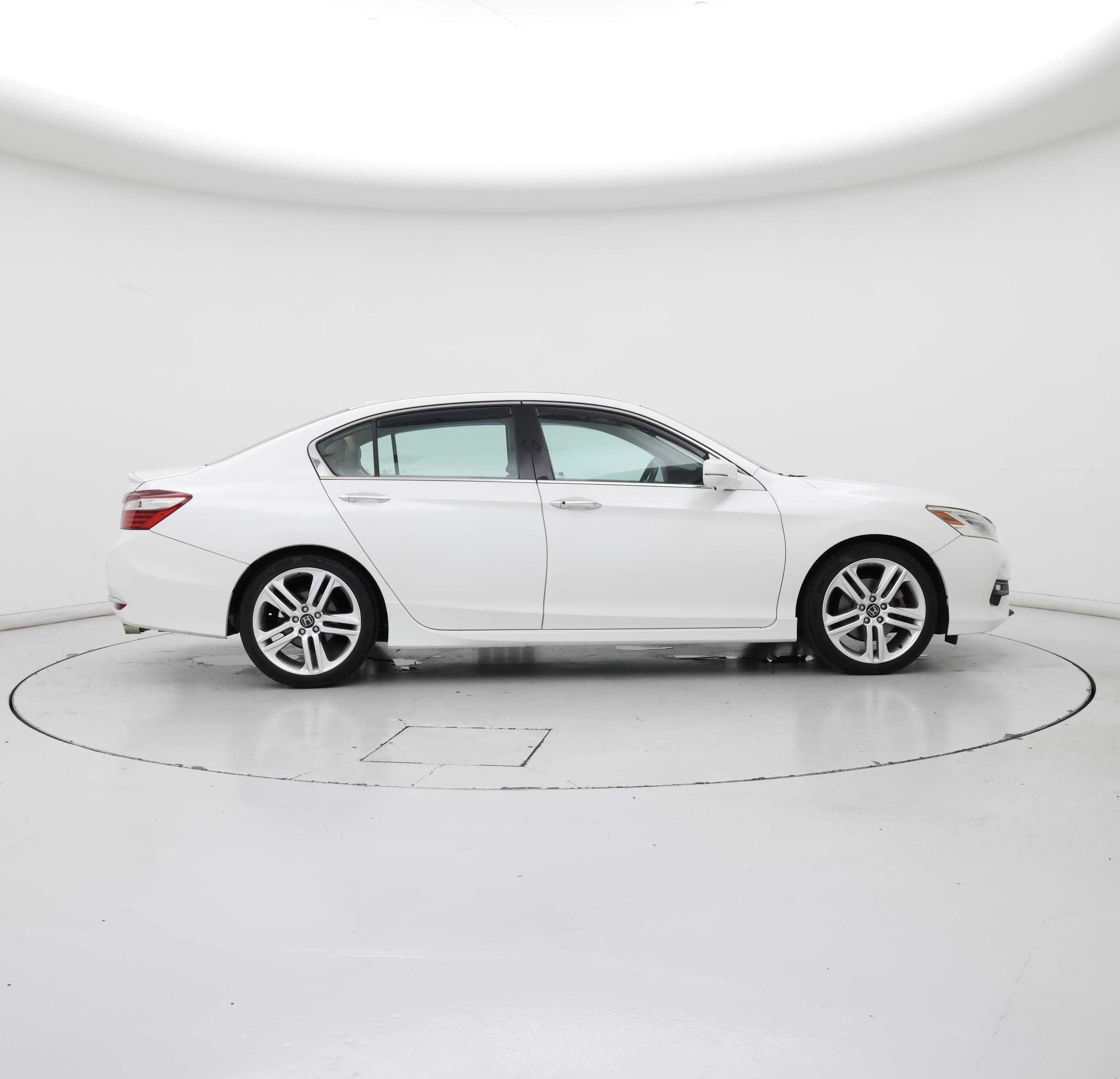 Thumbnail: 2017 Honda Accord - 7