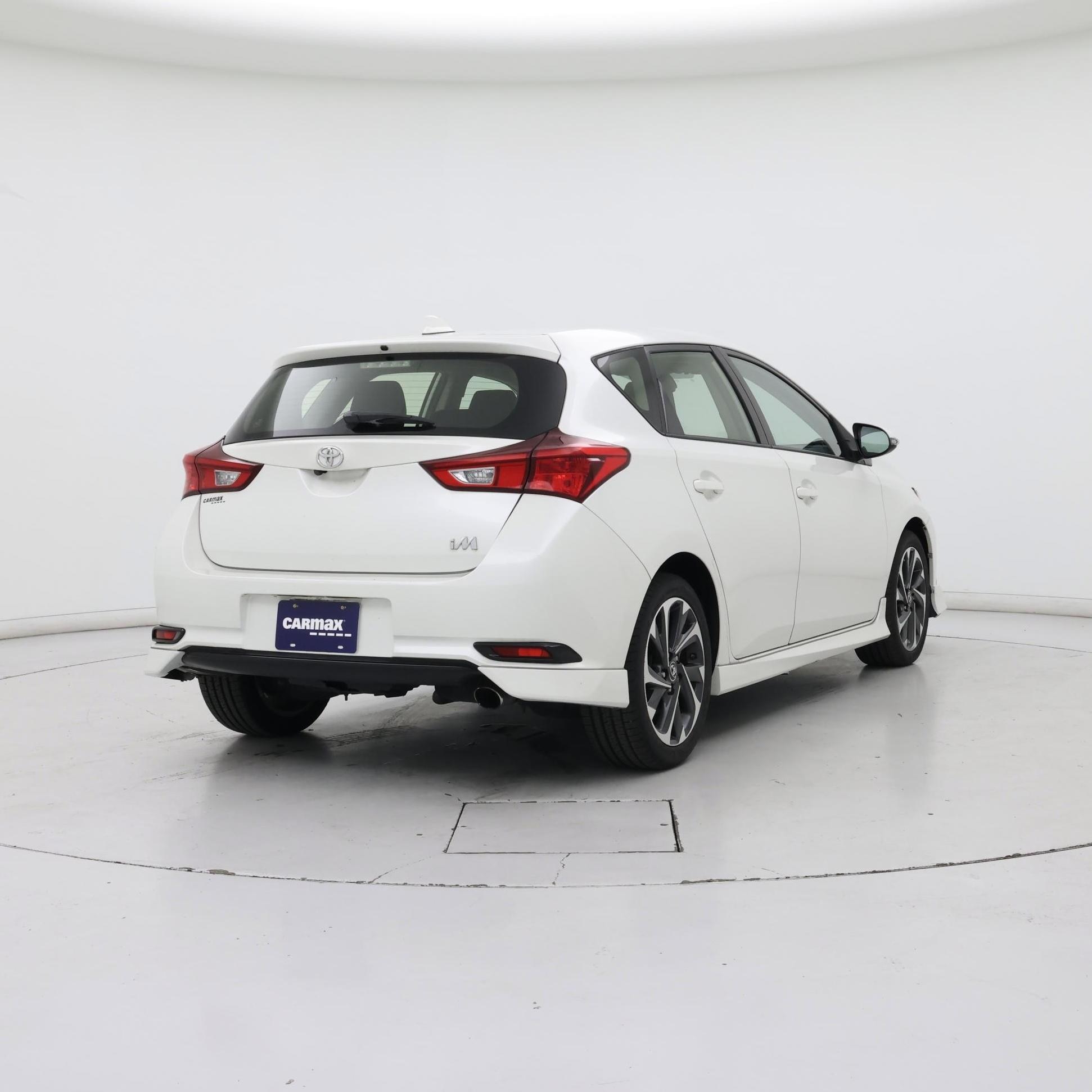 Thumbnail: 2017 Toyota Corolla iM - 8