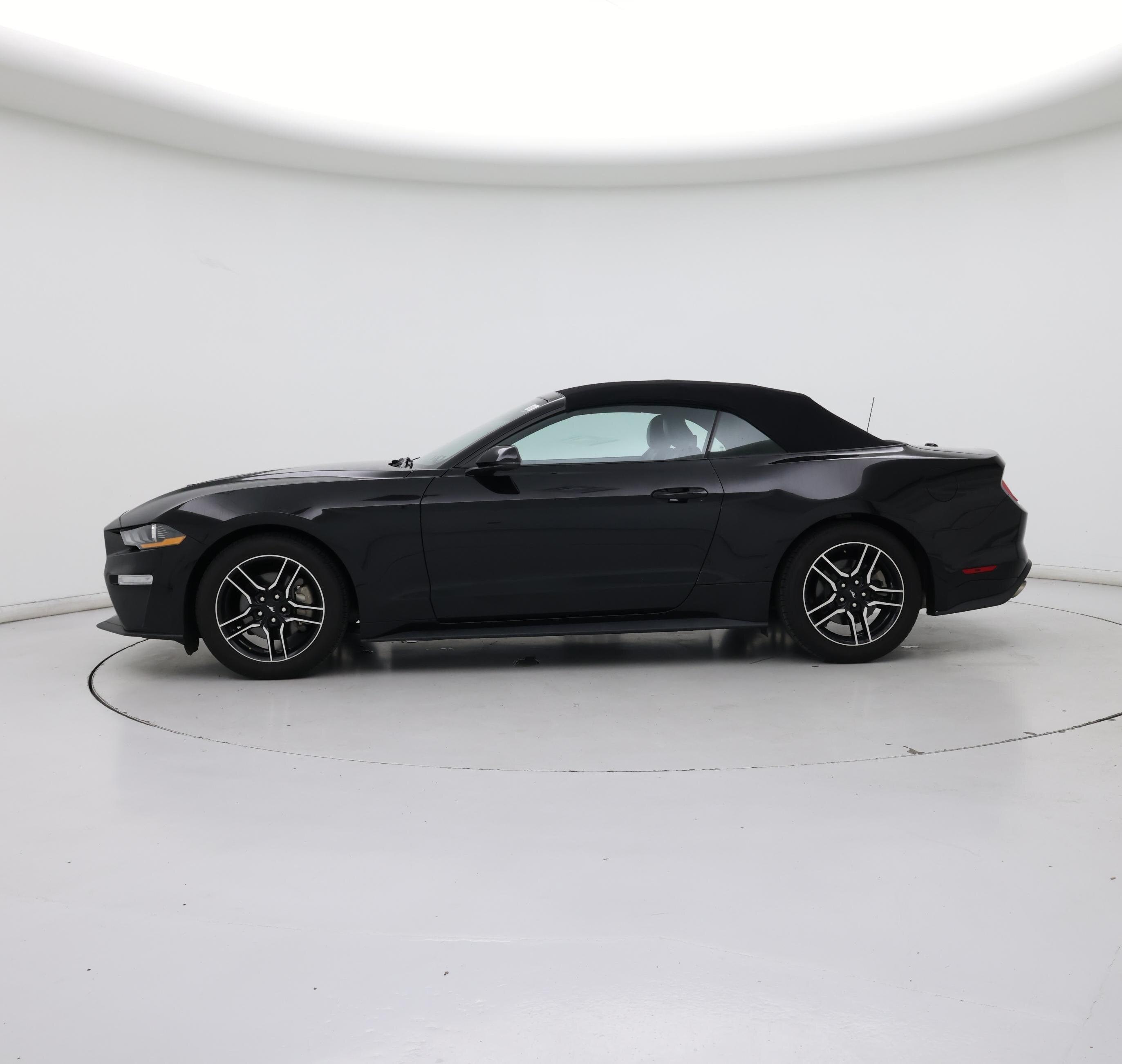 Thumbnail: 2020 Ford Mustang - 3