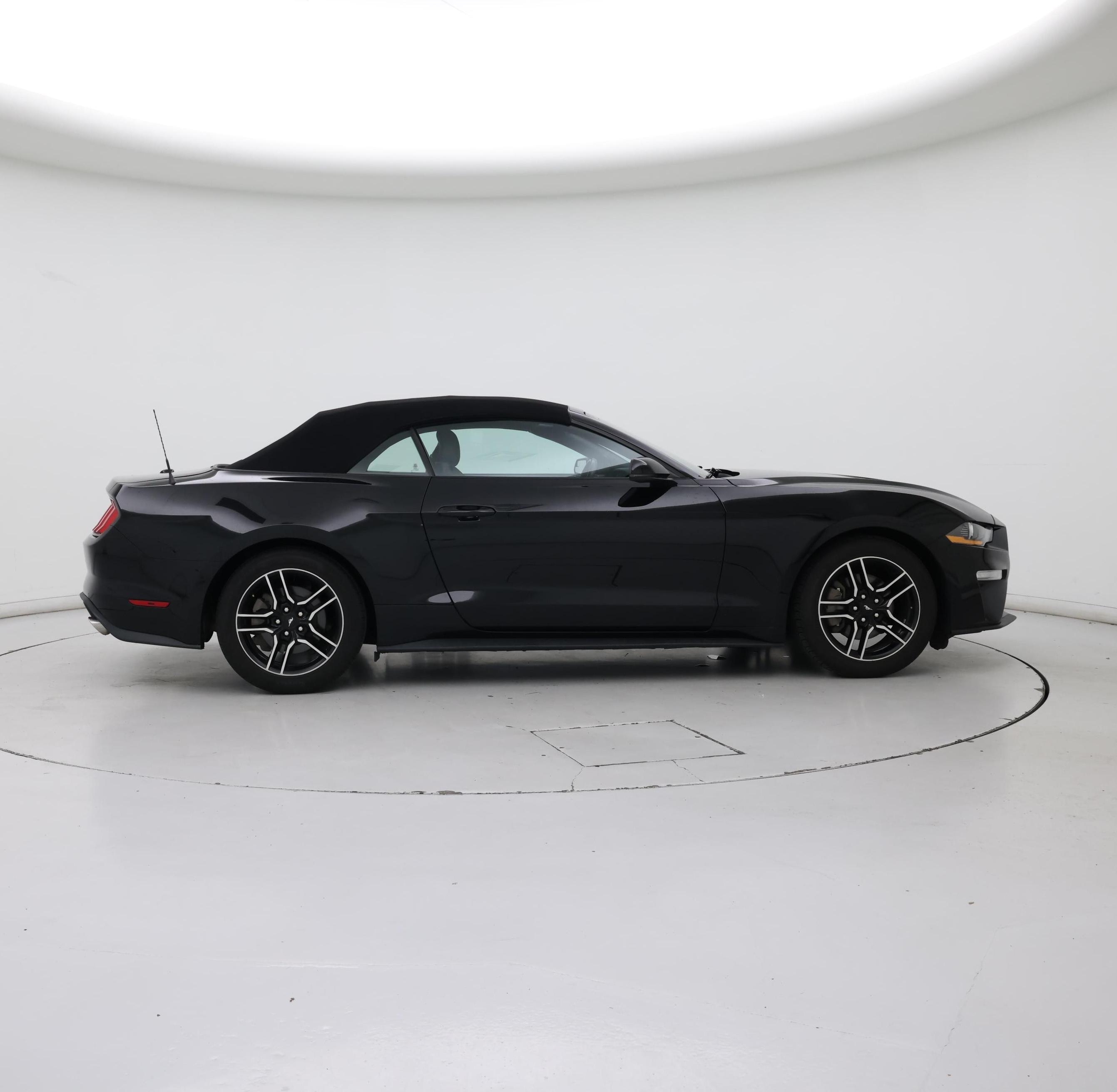Thumbnail: 2020 Ford Mustang - 7
