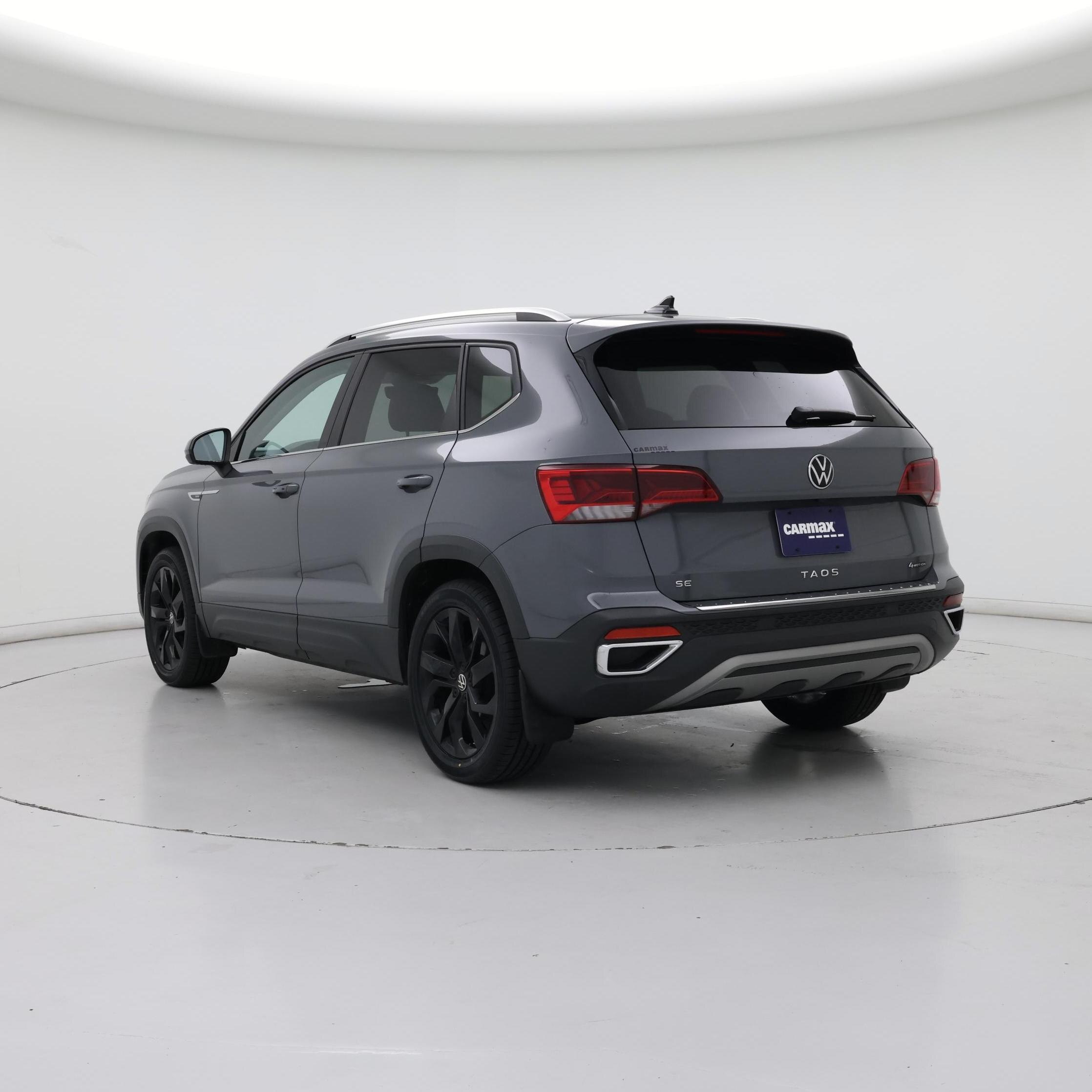 Thumbnail: 2022 Volkswagen Taos - 2