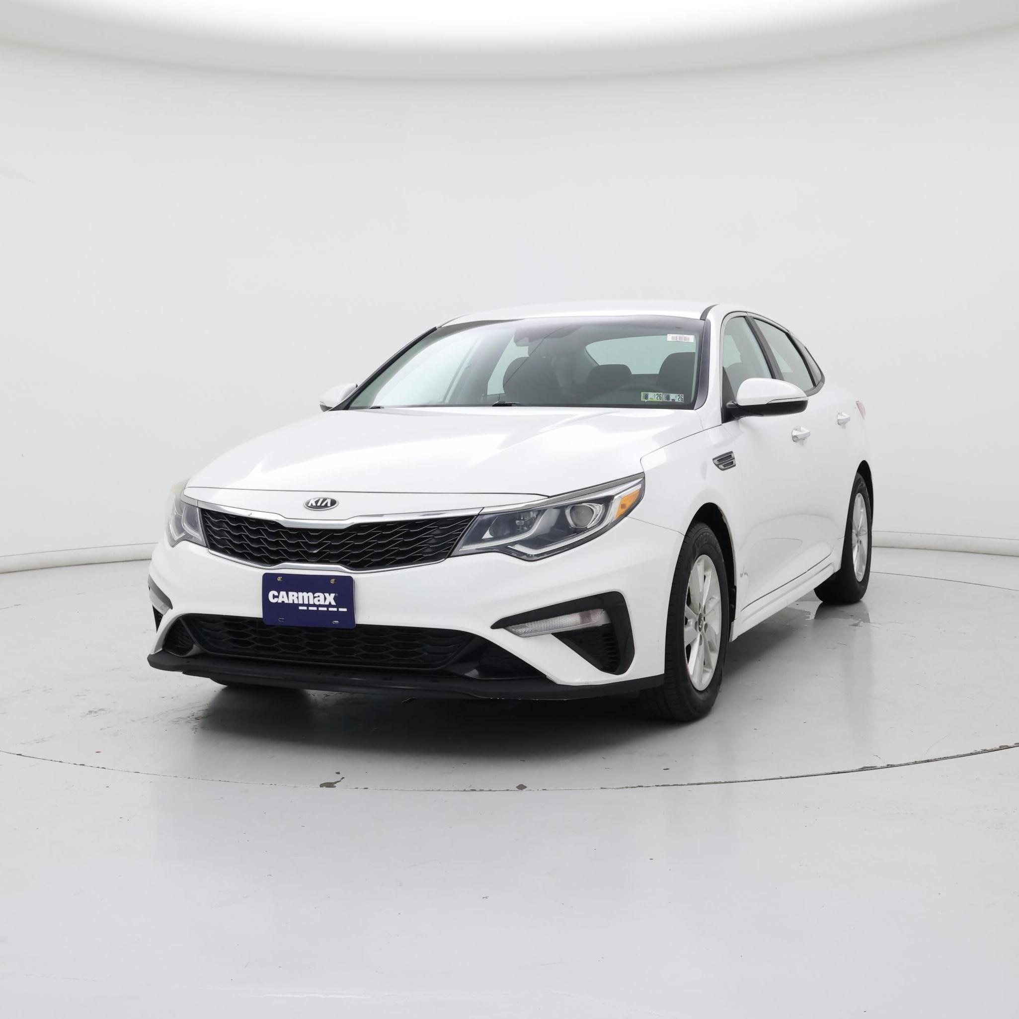 Thumbnail: 2019 Kia Optima - 4