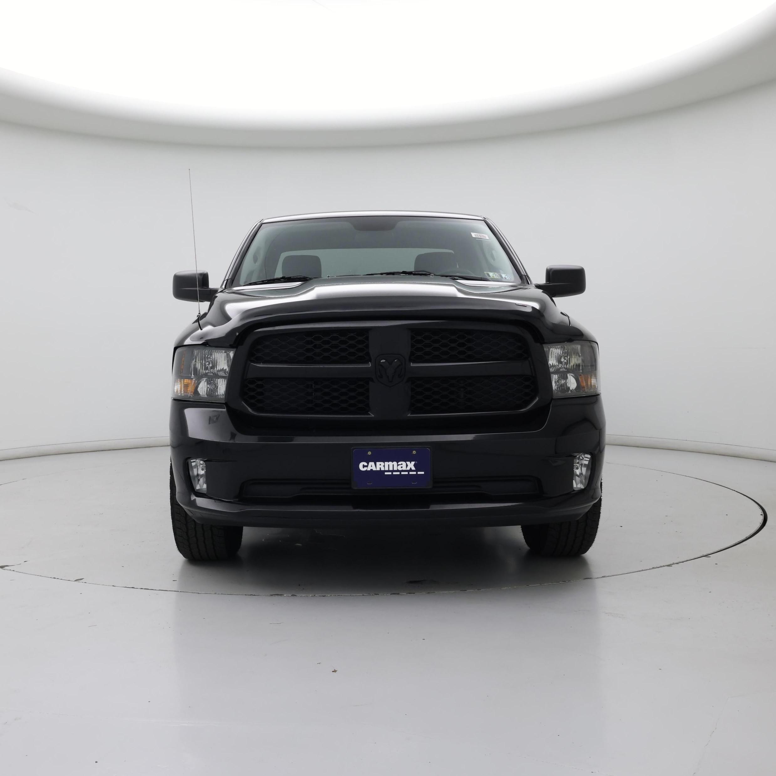 Thumbnail: 2019 RAM 1500 Classic - 5