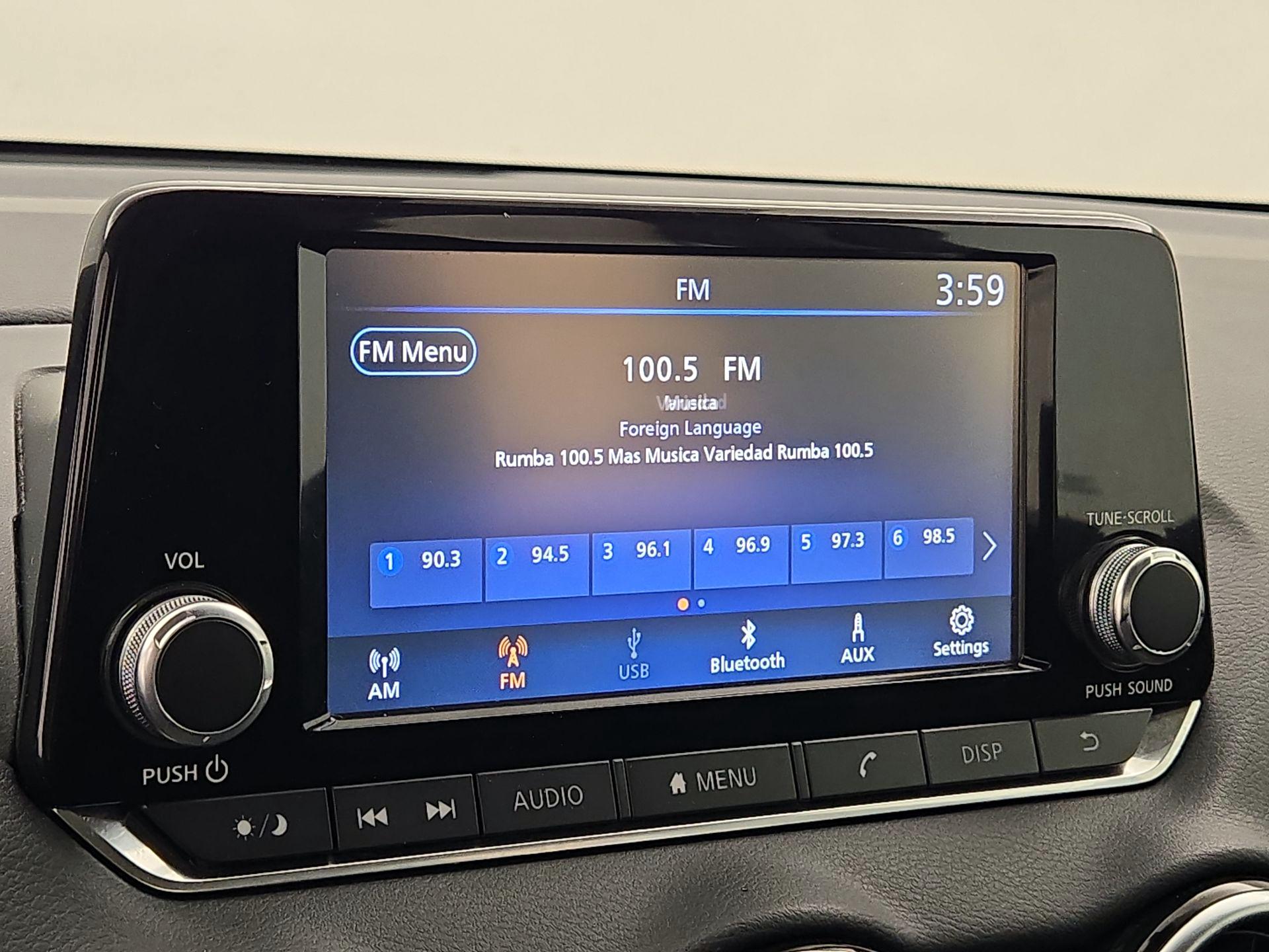 Thumbnail: 2020 Nissan Sentra - 14