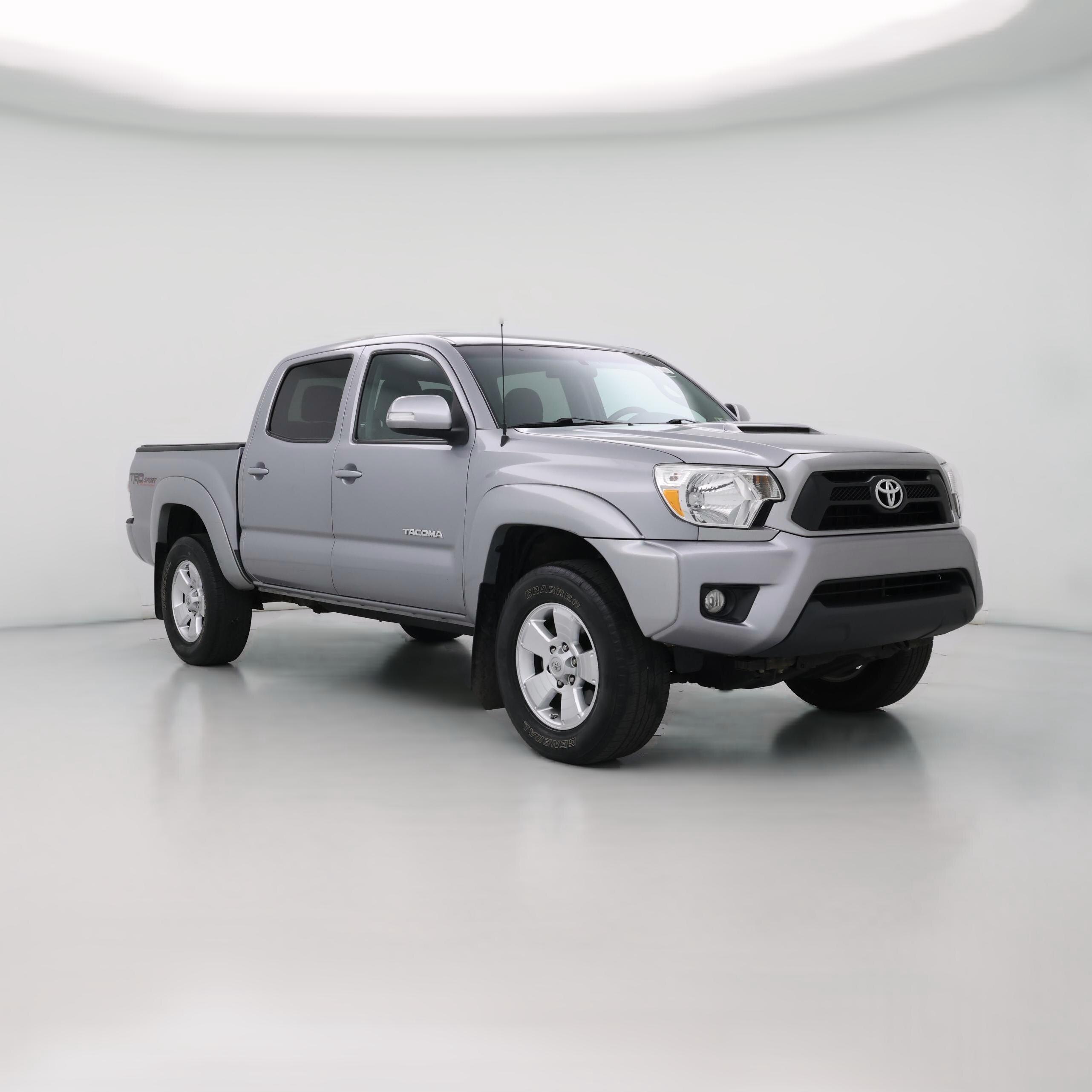 Thumbnail: 2015 Toyota Tacoma - 1