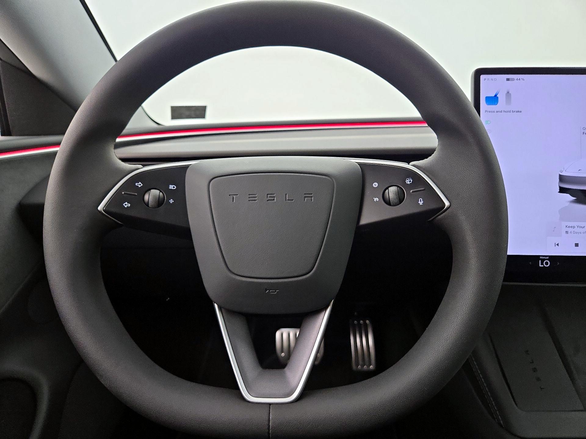 Thumbnail: 2025 Tesla Model 3 - 10