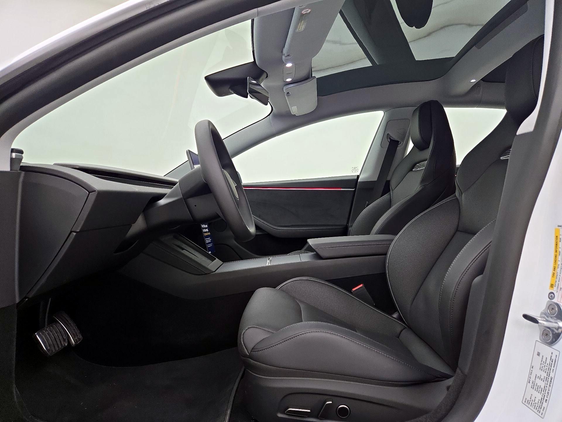 Thumbnail: 2025 Tesla Model 3 - 11
