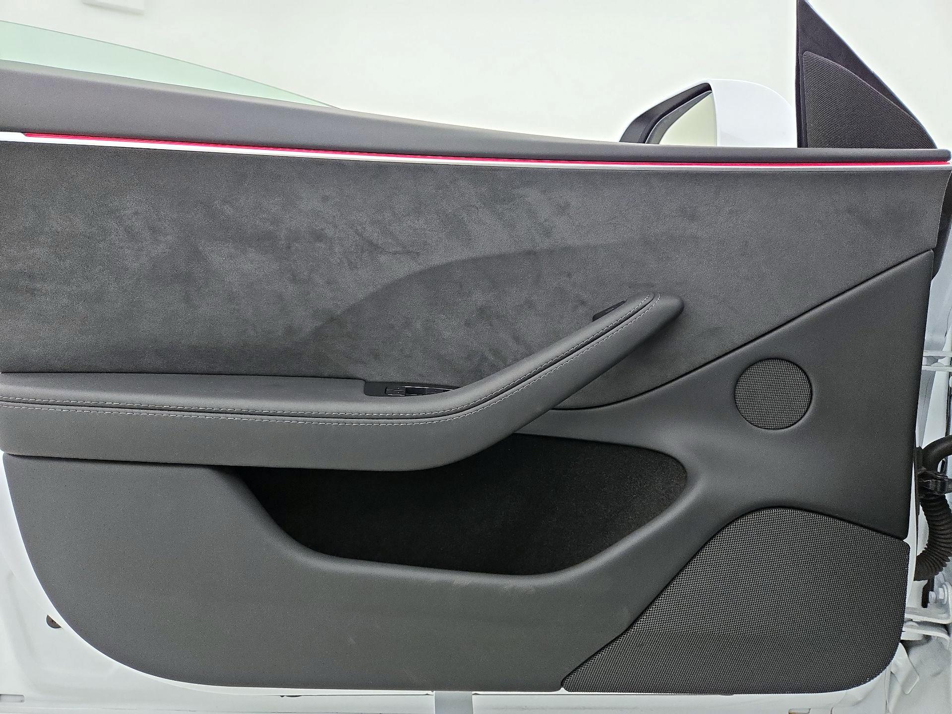 Thumbnail: 2025 Tesla Model 3 - 12