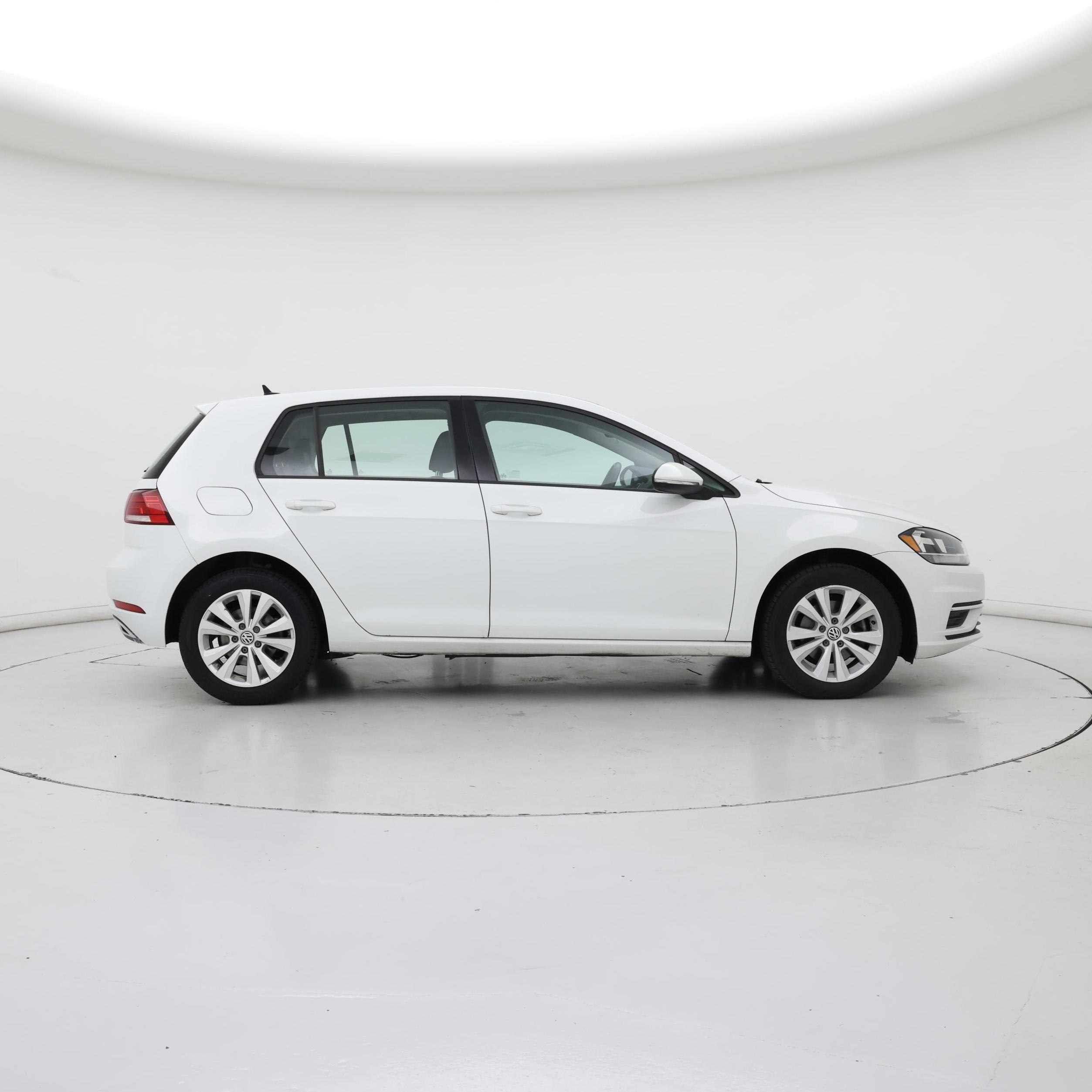 Thumbnail: 2020 Volkswagen Golf - 7
