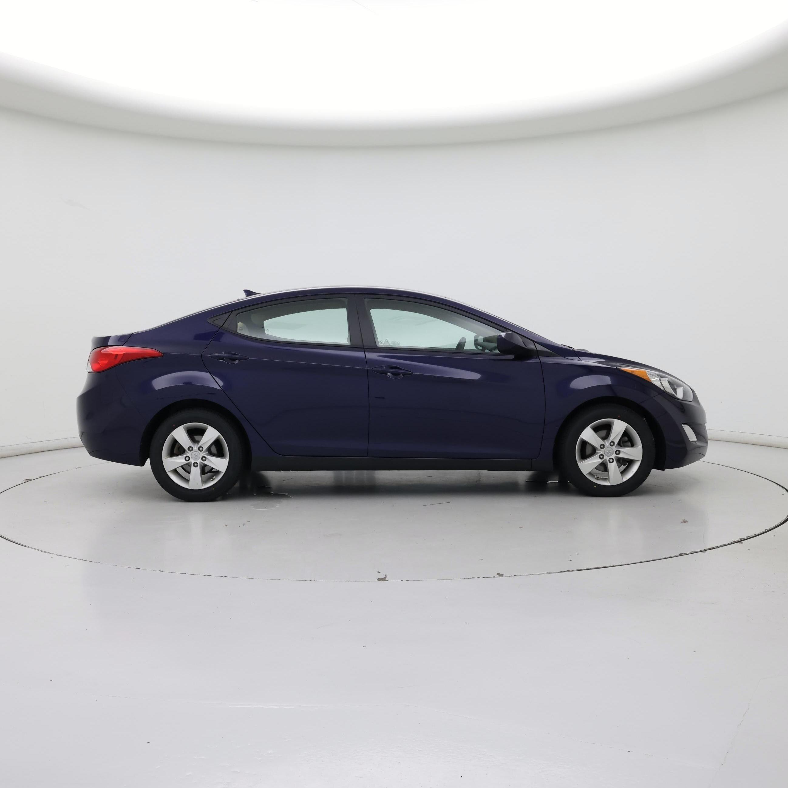 Thumbnail: 2013 Hyundai Elantra - 7