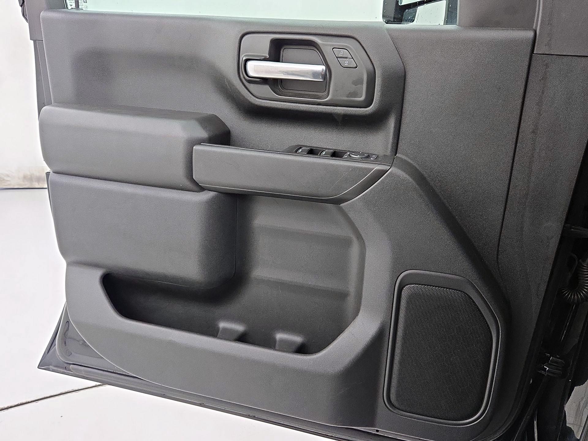 Thumbnail: 2020 Chevrolet Silverado 2500 - 12