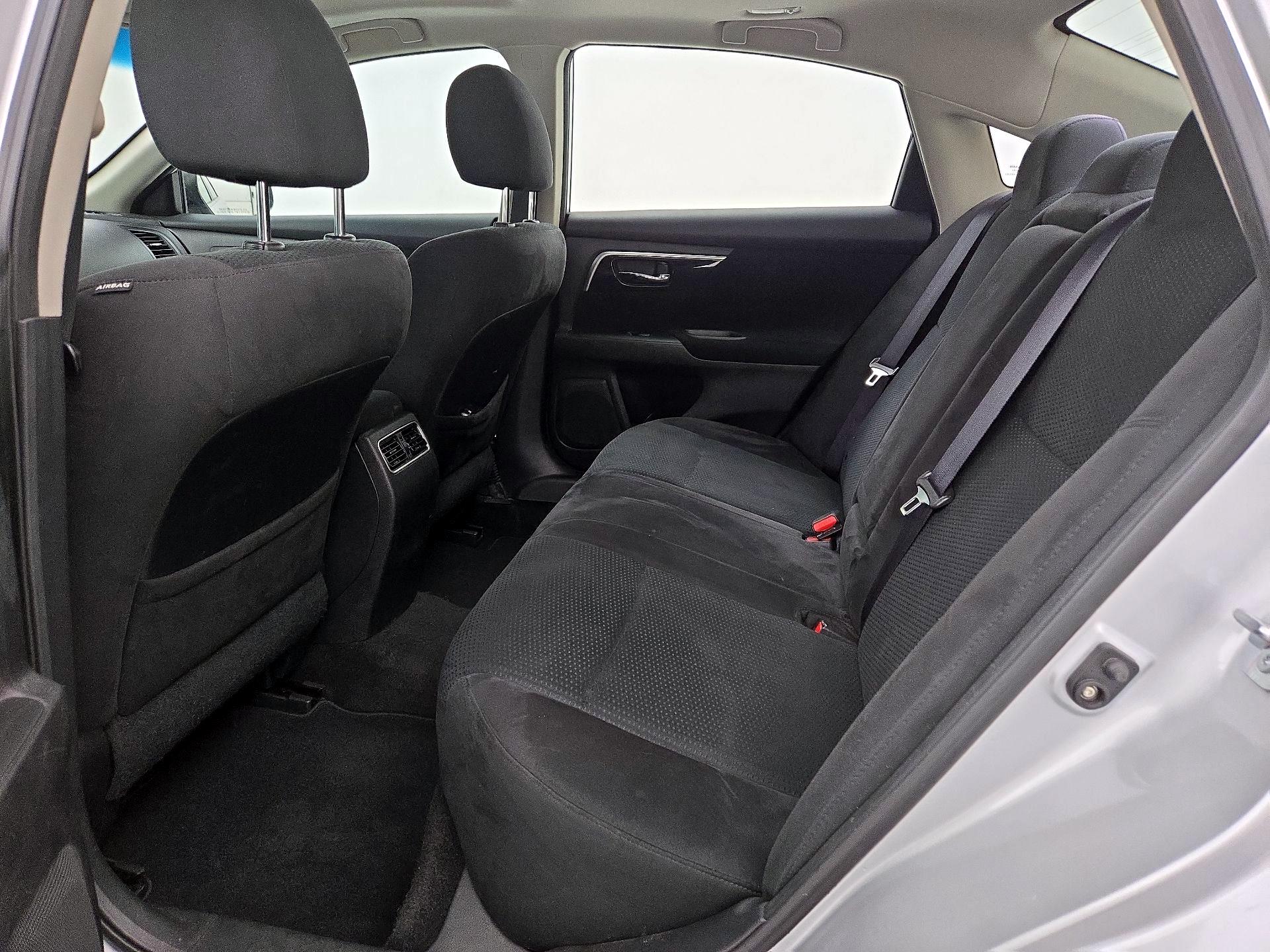 Thumbnail: 2014 Nissan Altima - 19