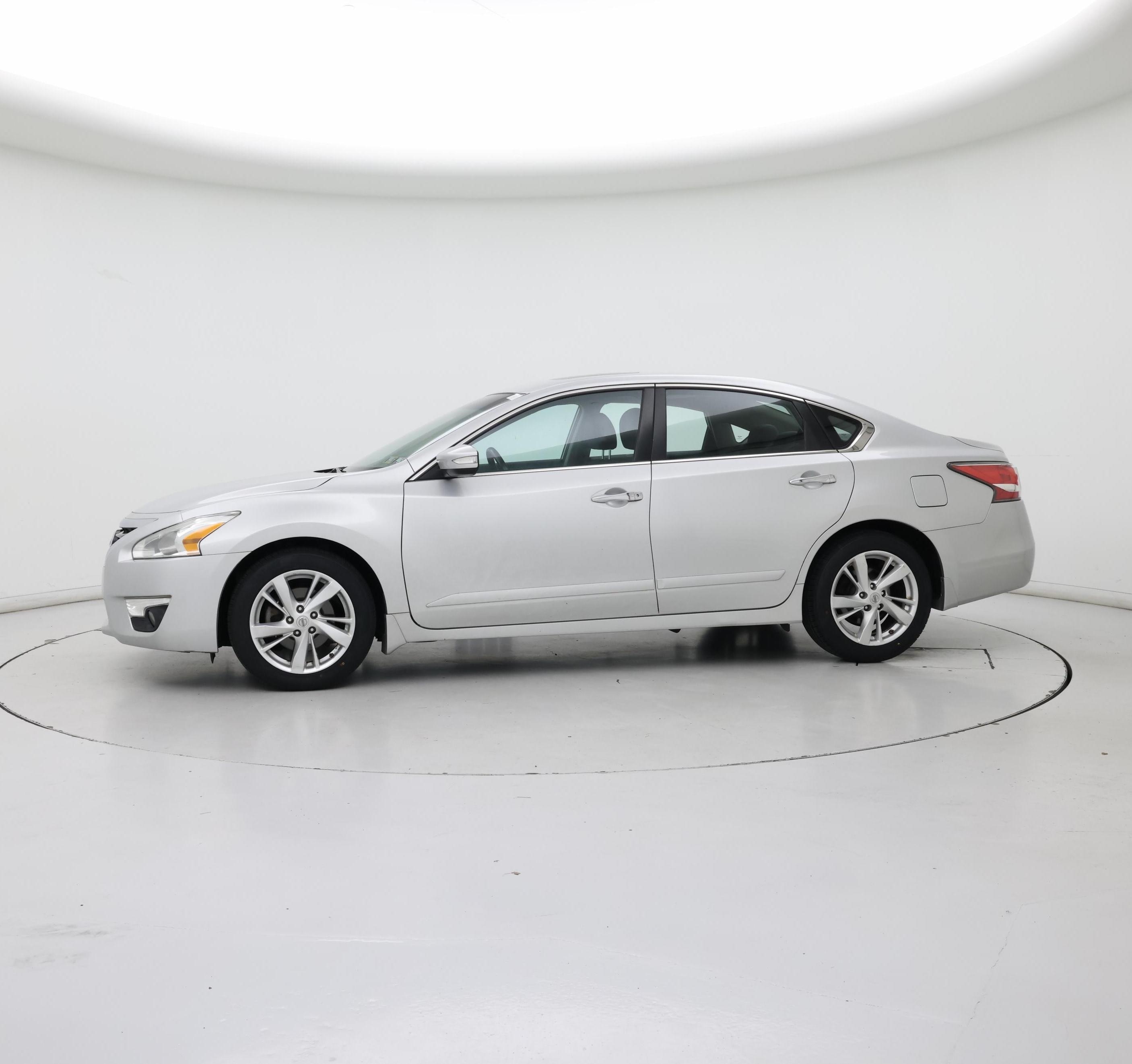 Thumbnail: 2014 Nissan Altima - 3