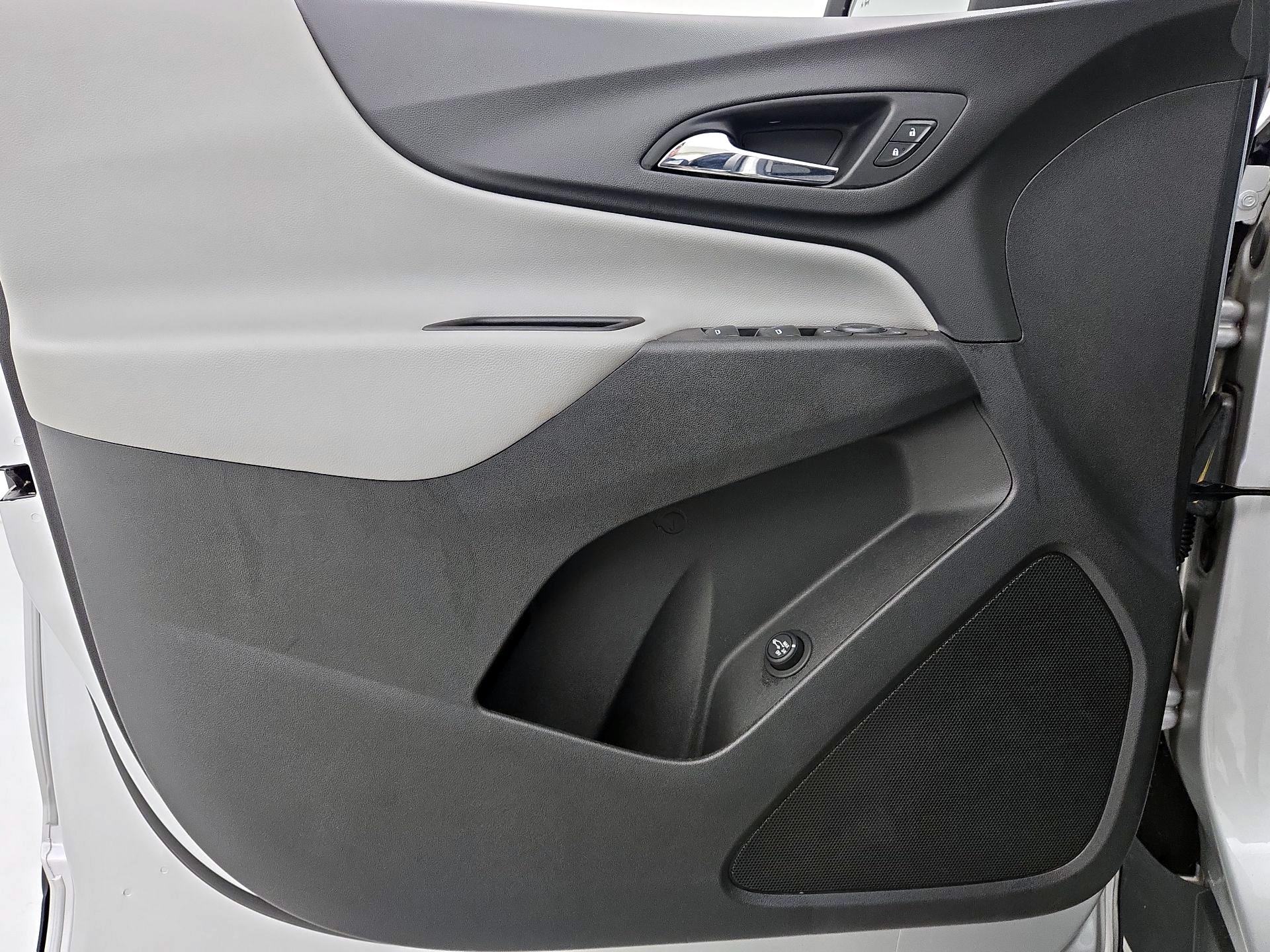 Thumbnail: 2021 Chevrolet Equinox - 12