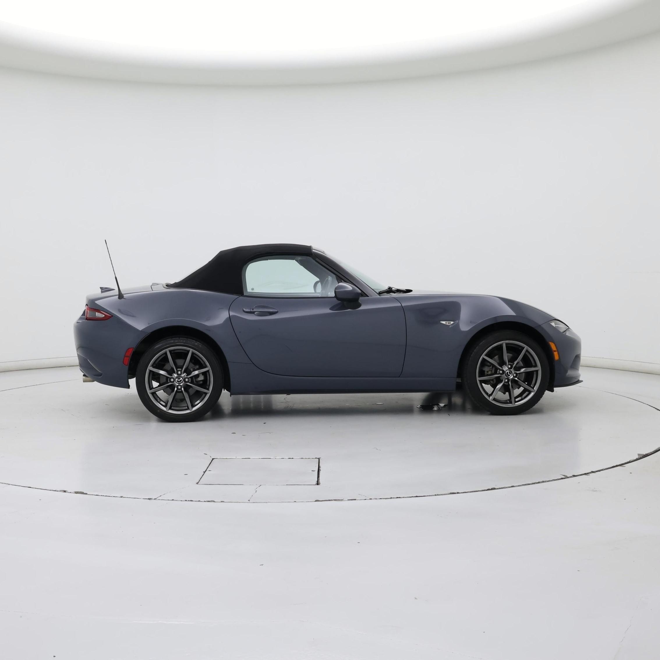 Thumbnail: 2020 Mazda MX-5 Miata - 7