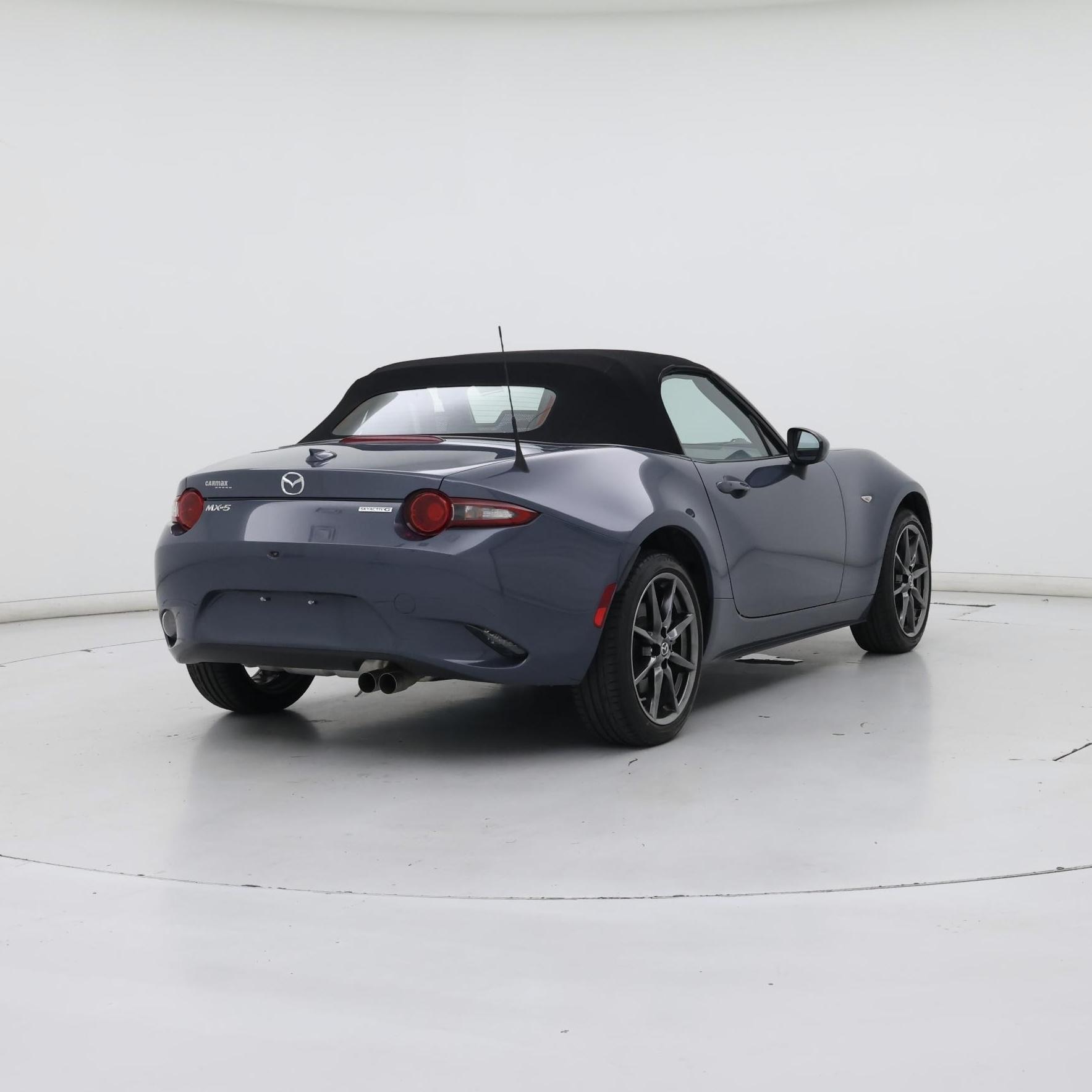Thumbnail: 2020 Mazda MX-5 Miata - 8