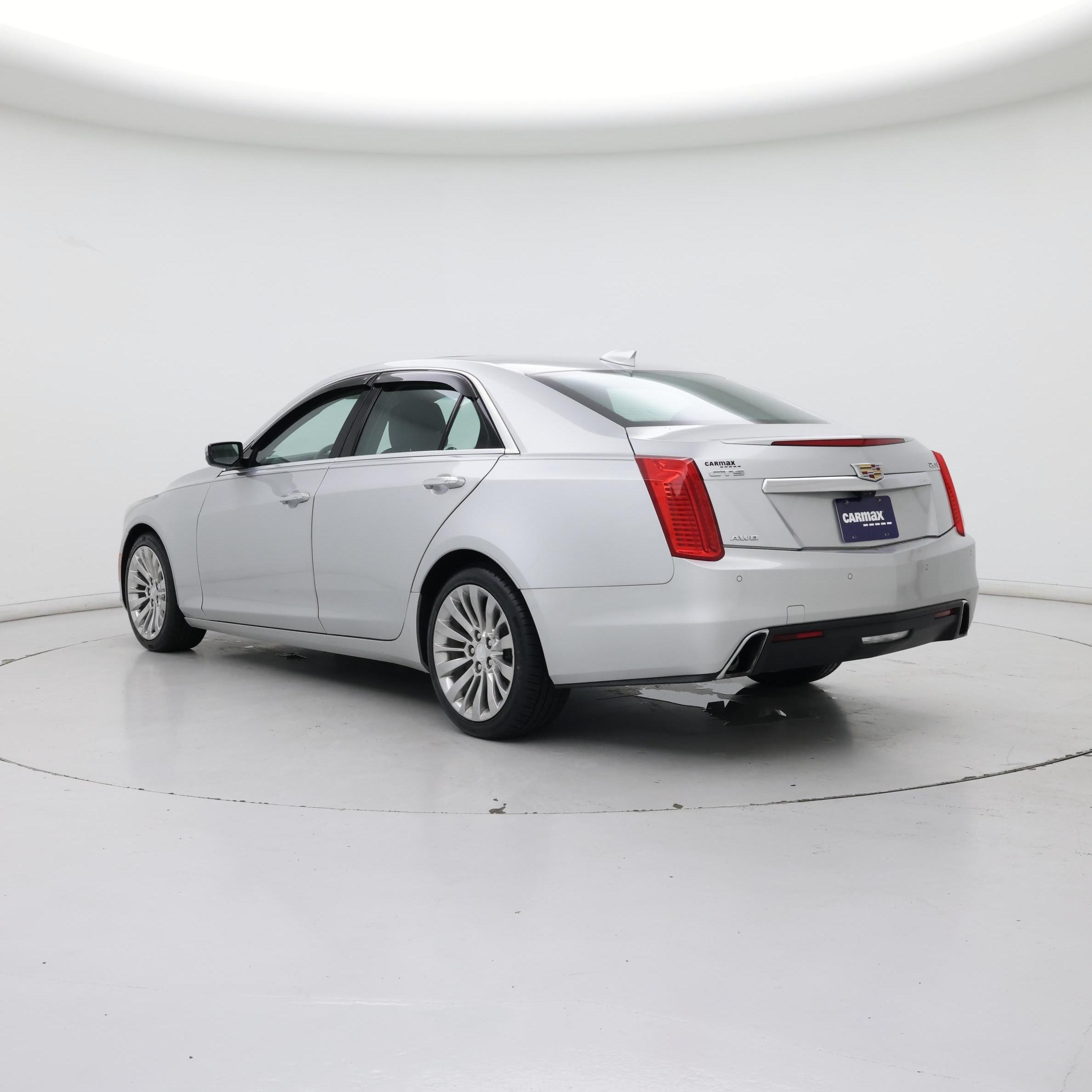 Thumbnail: 2019 Cadillac CTS - 2