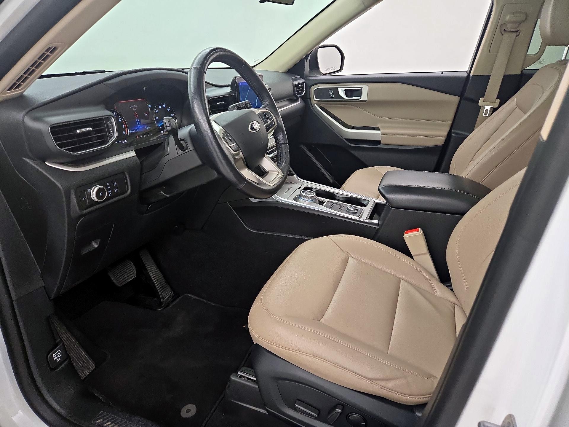 Thumbnail: 2021 Ford Explorer - 11