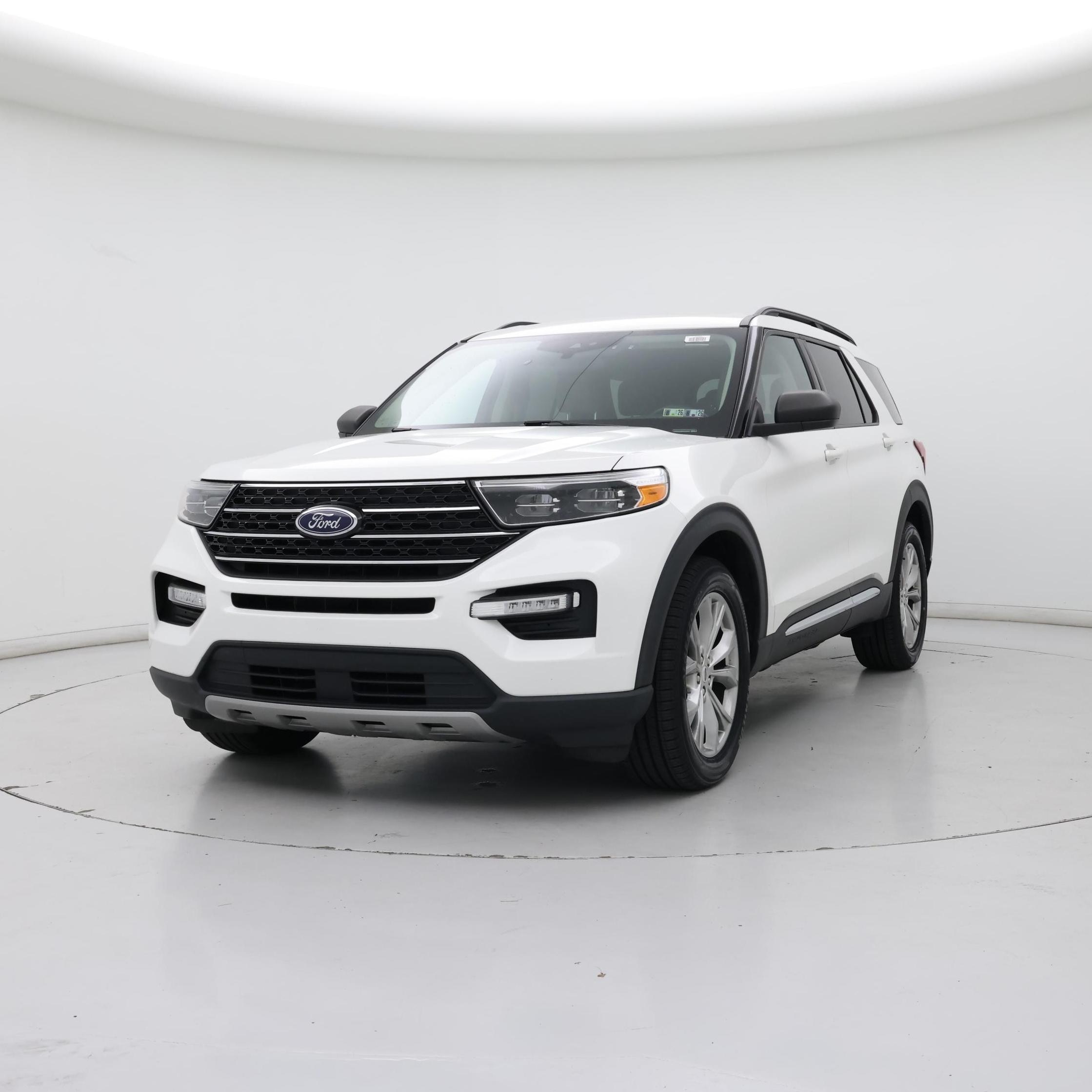 Thumbnail: 2021 Ford Explorer - 4