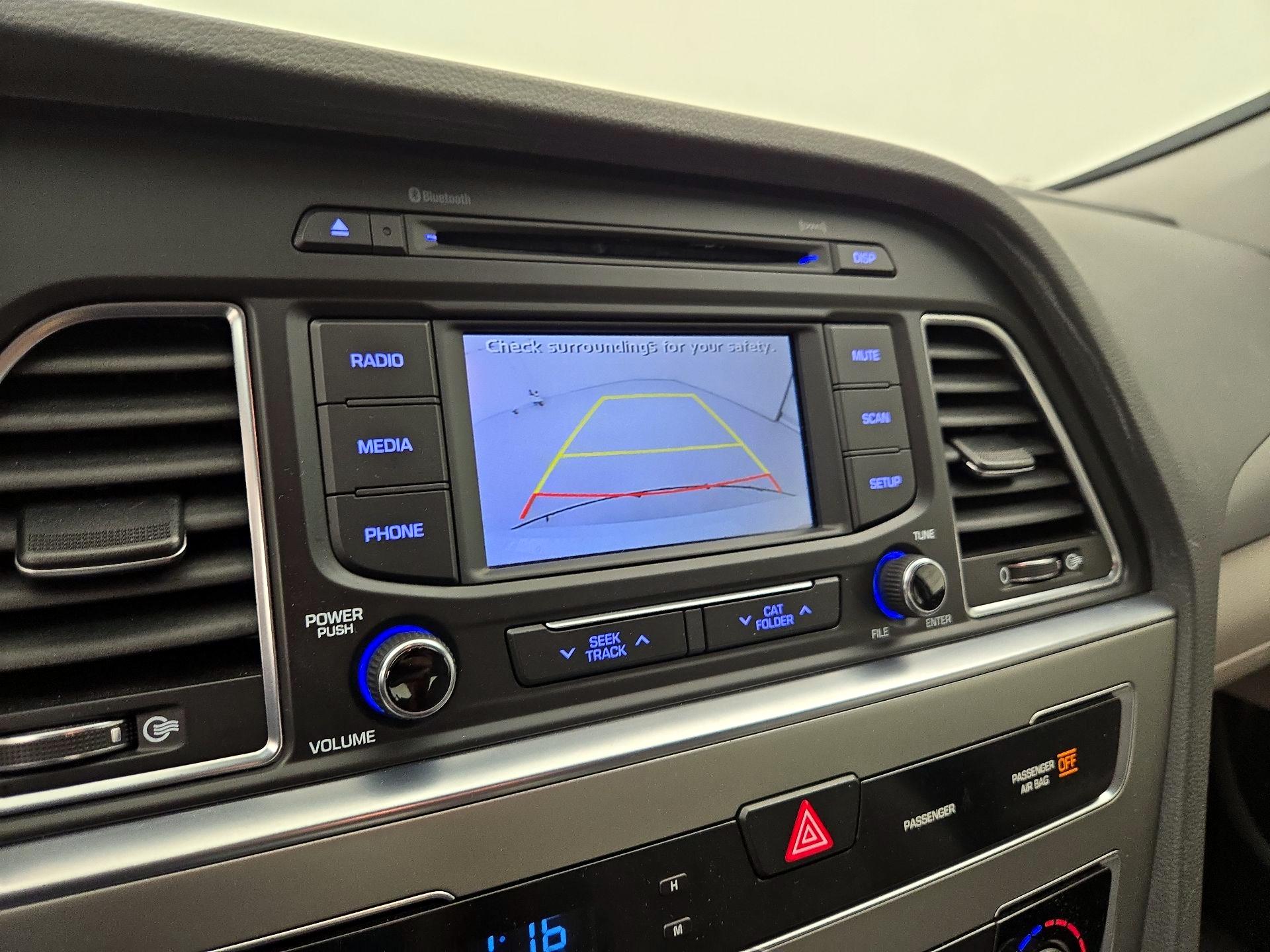 Thumbnail: 2015 Hyundai Sonata - 14