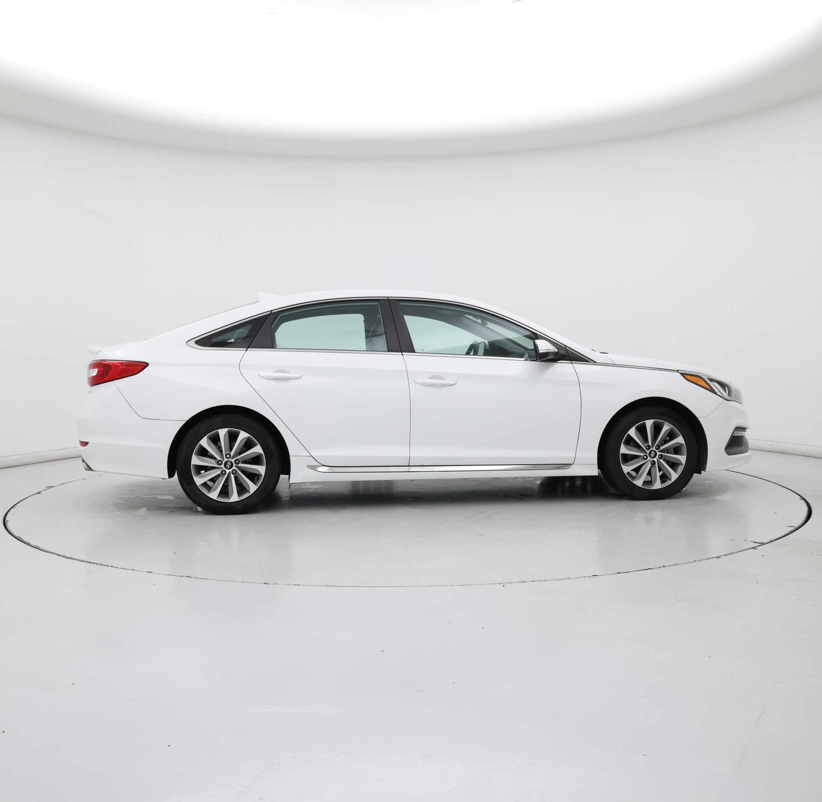 Thumbnail: 2015 Hyundai Sonata - 7