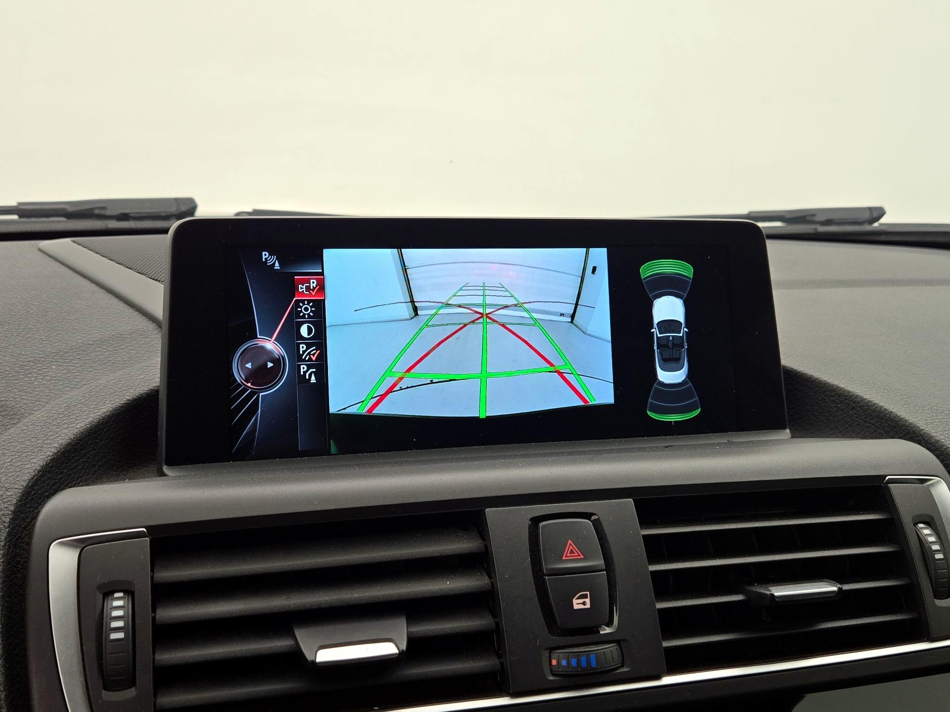 Thumbnail: 2016 BMW 2 Series - 15