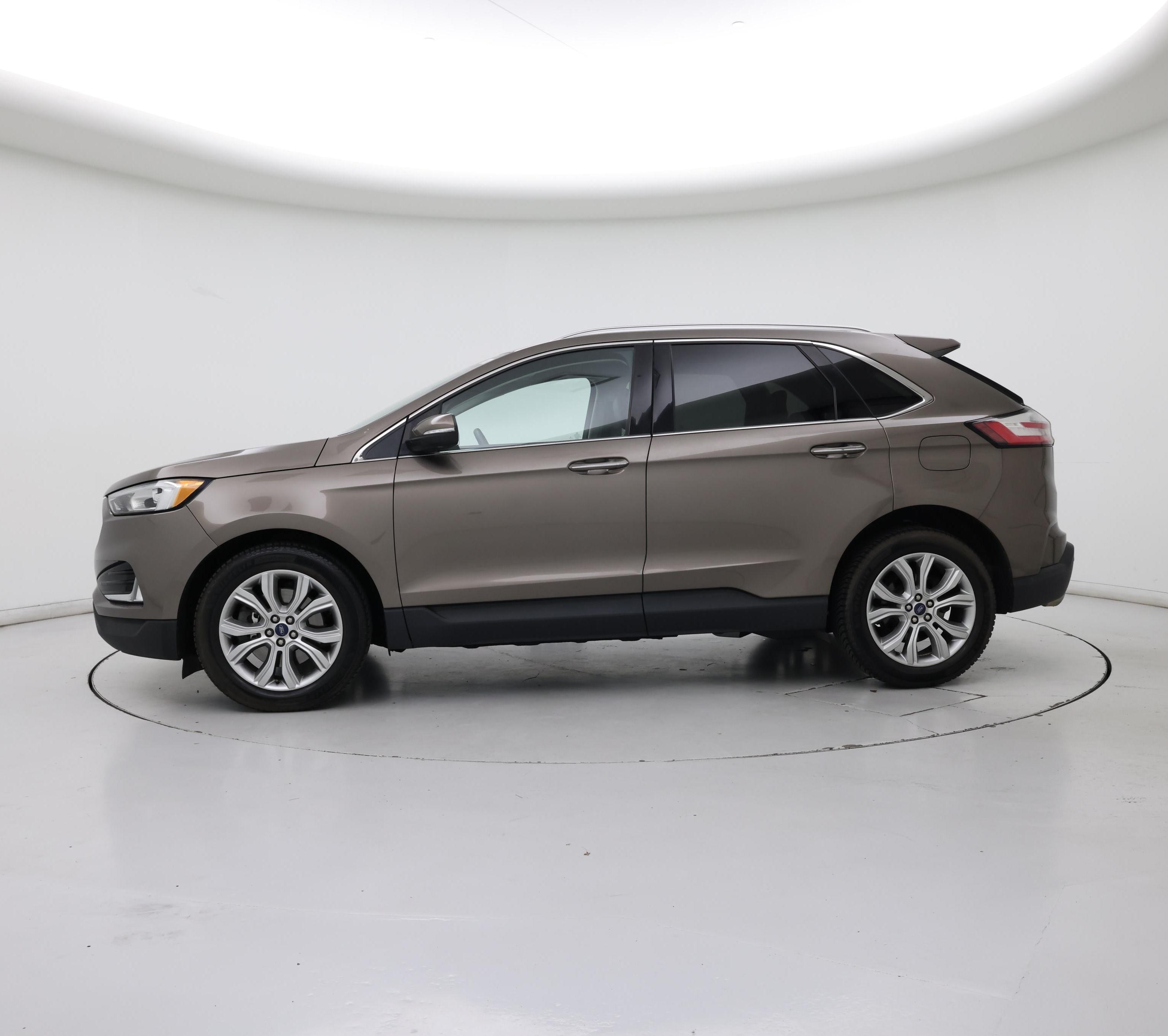 Thumbnail: 2019 Ford Edge - 3