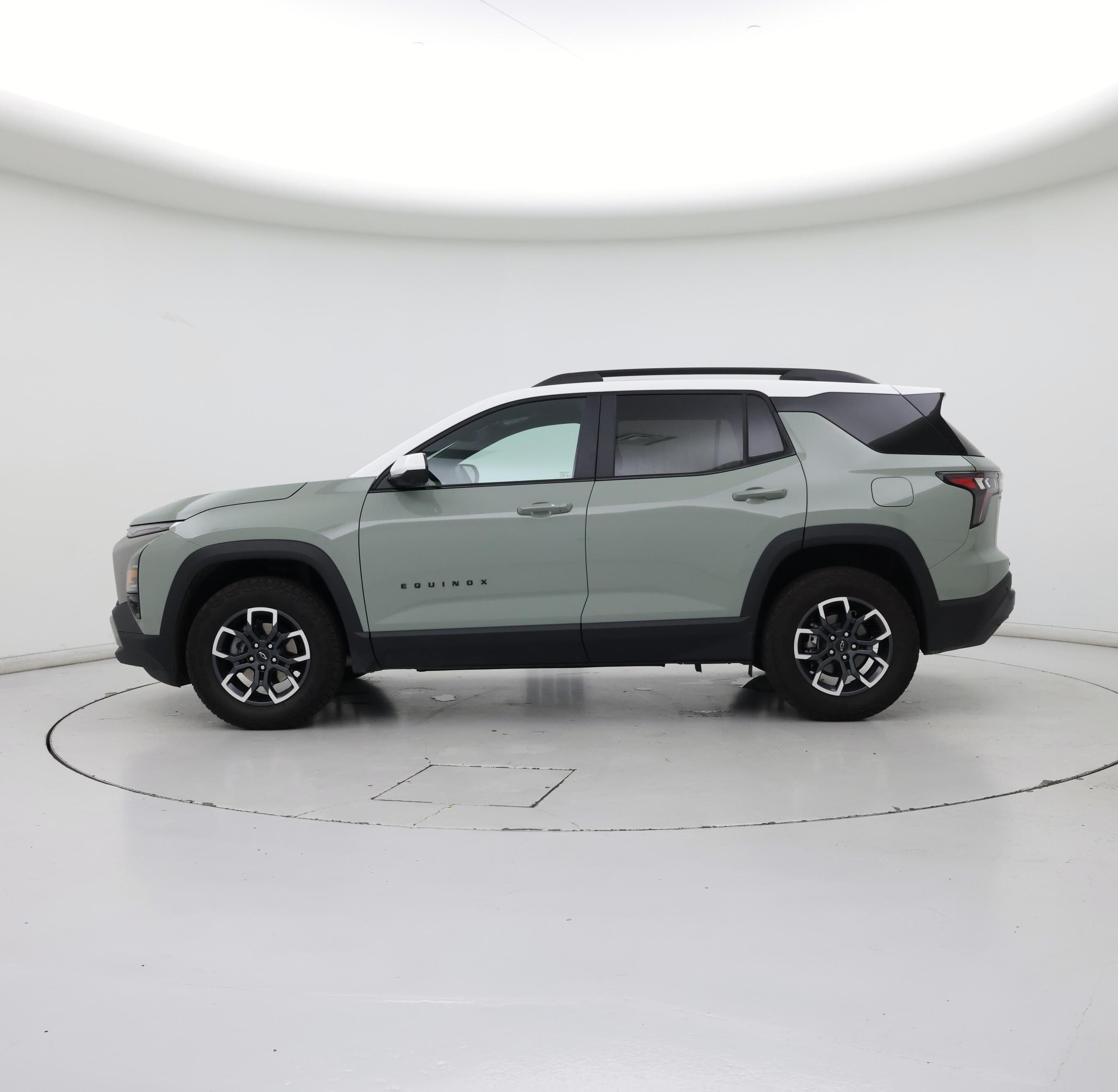 Thumbnail: 2025 Chevrolet Equinox - 3