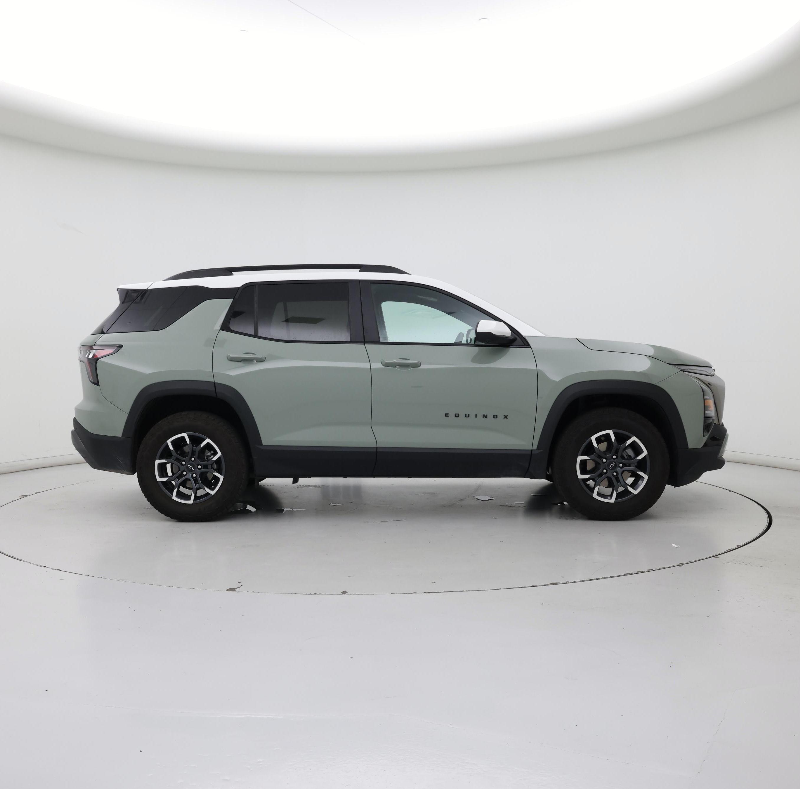 Thumbnail: 2025 Chevrolet Equinox - 7