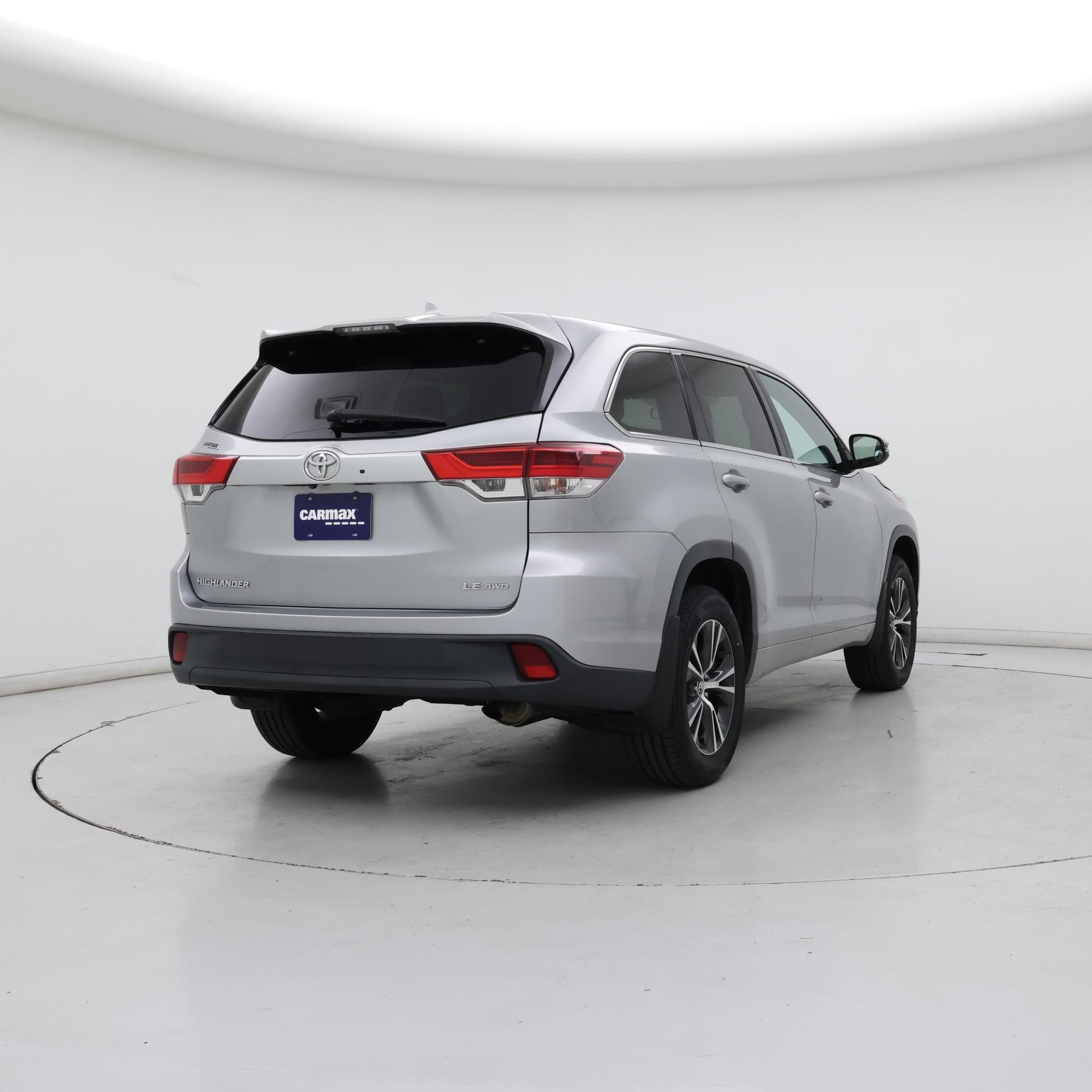 Thumbnail: 2017 Toyota Highlander - 8