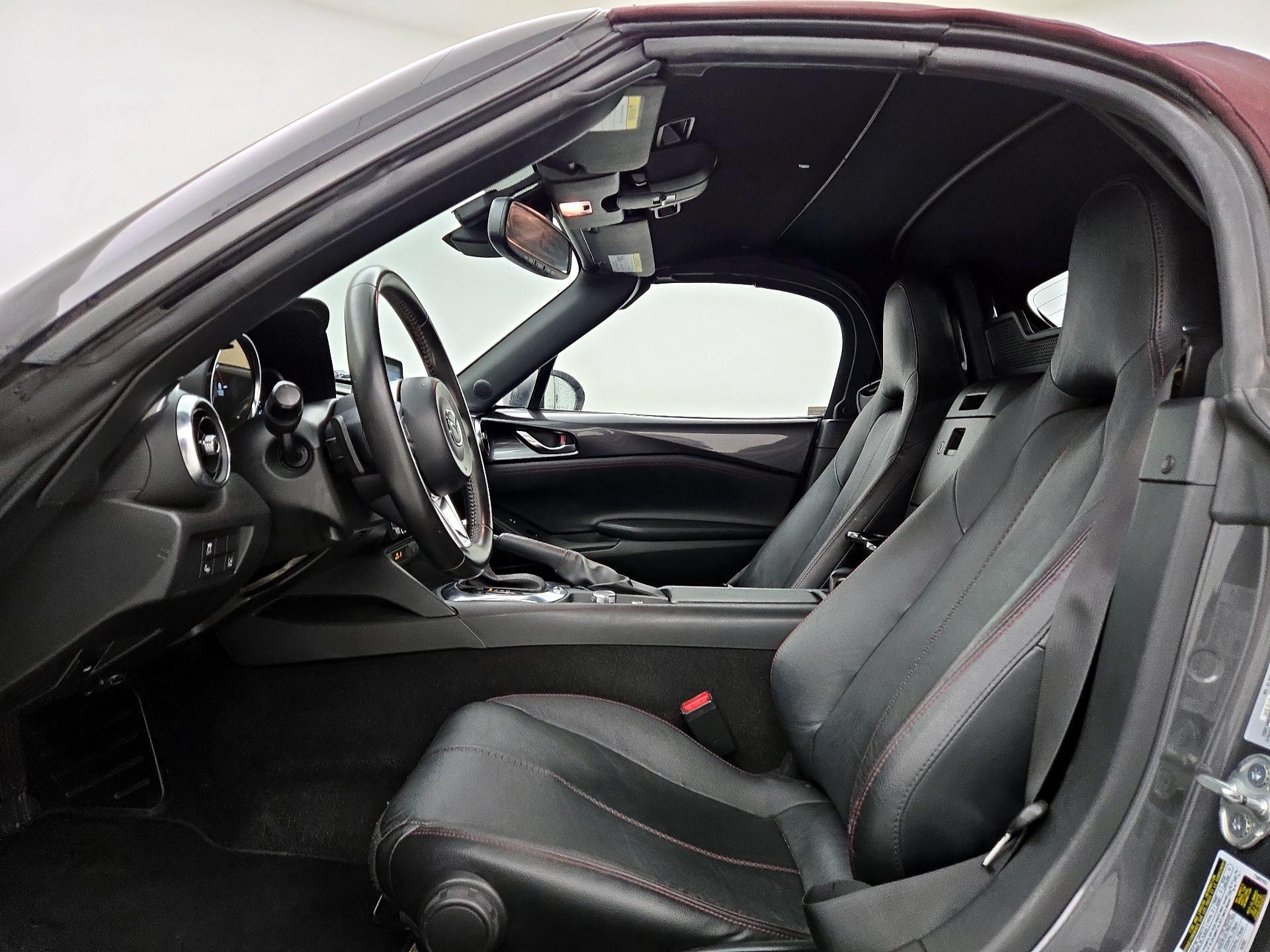 Thumbnail: 2018 Mazda MX-5 Miata - 11