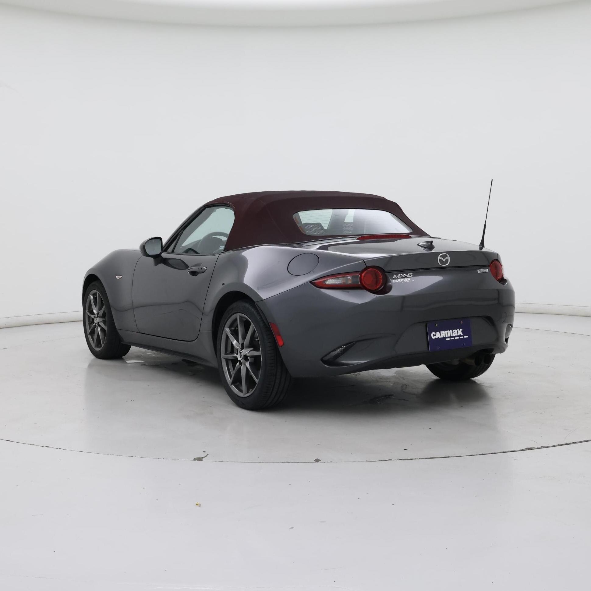 Thumbnail: 2018 Mazda MX-5 Miata - 2