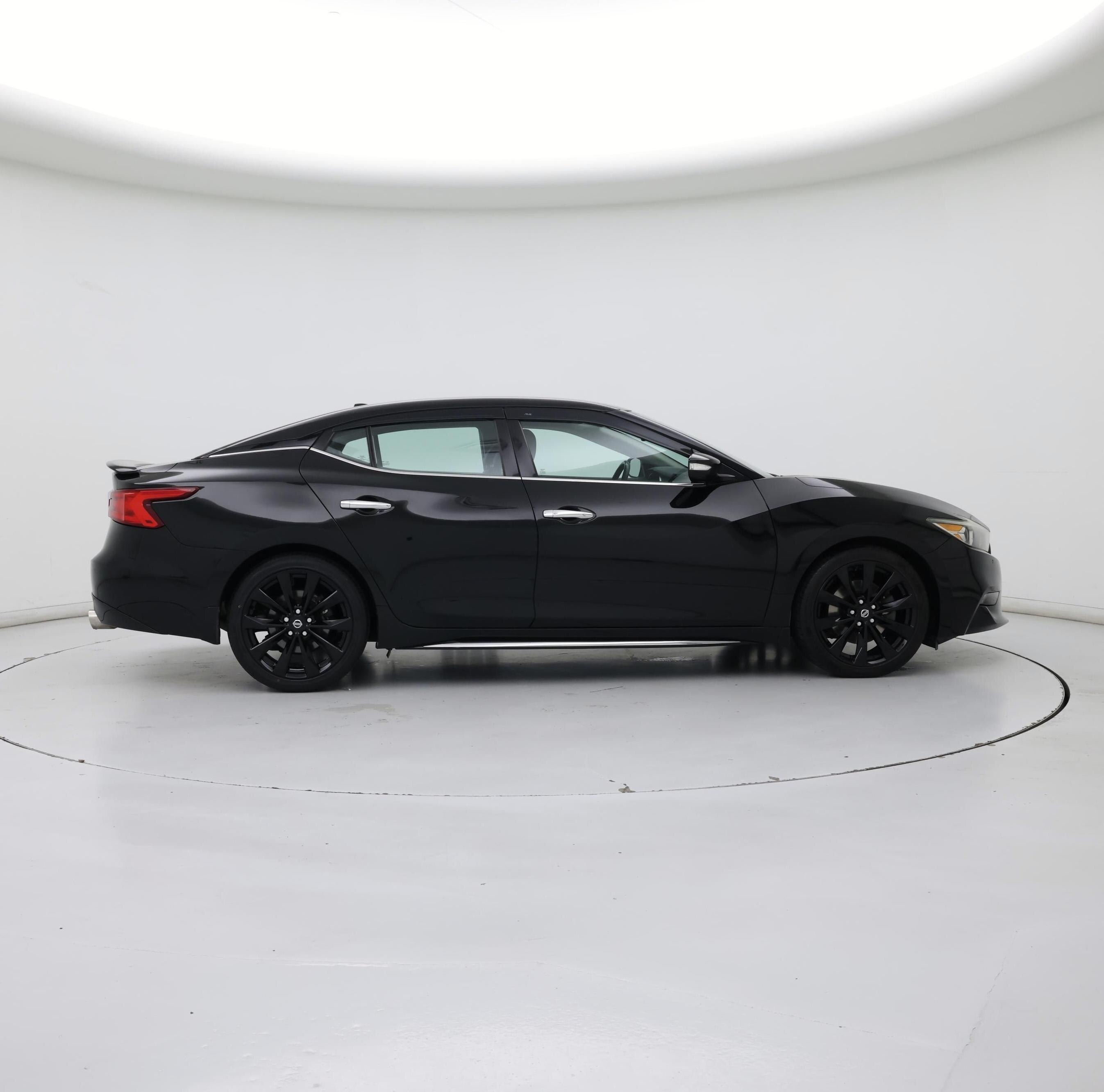Thumbnail: 2016 Nissan Maxima - 7