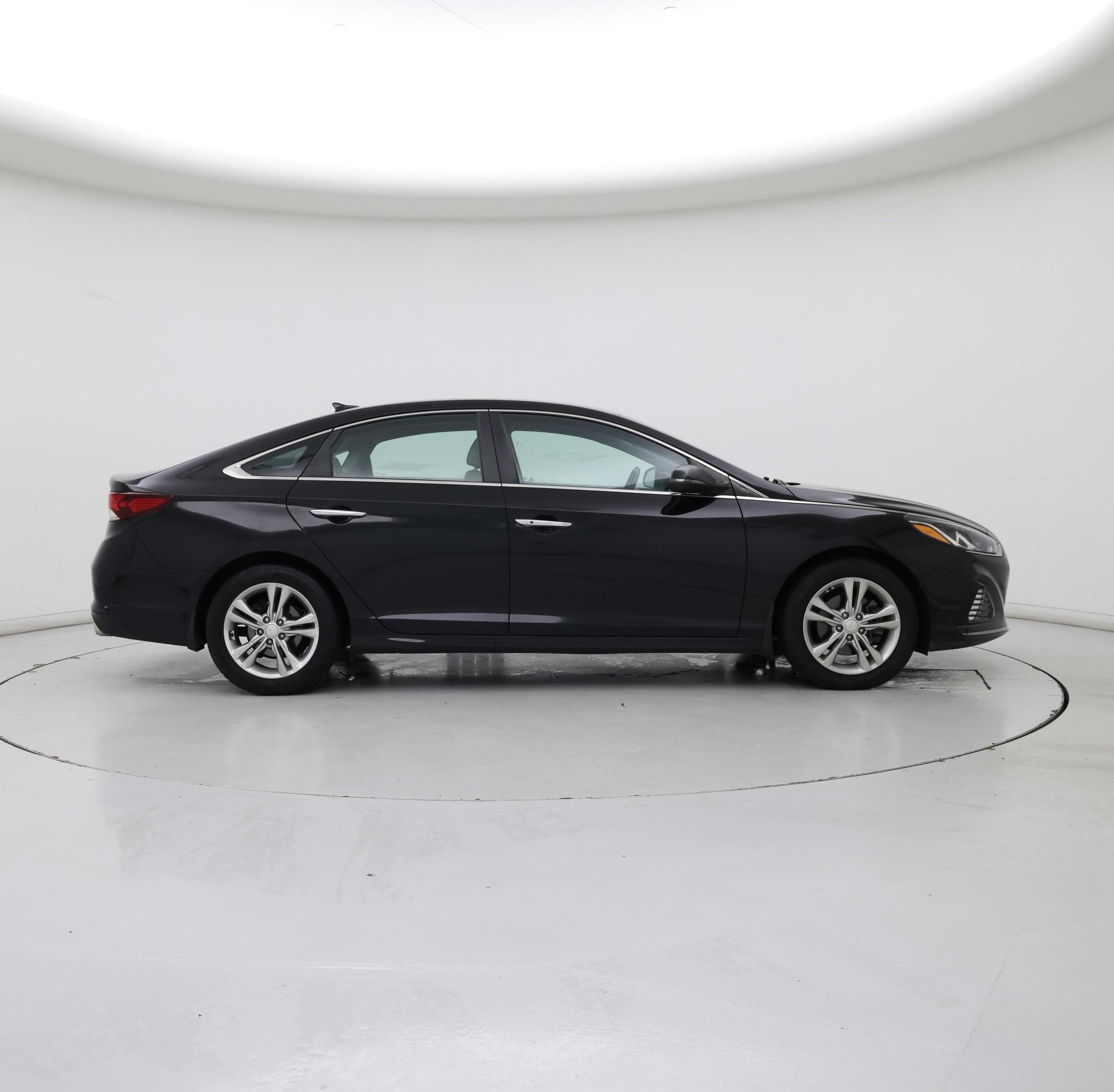 Thumbnail: 2019 Hyundai Sonata - 7