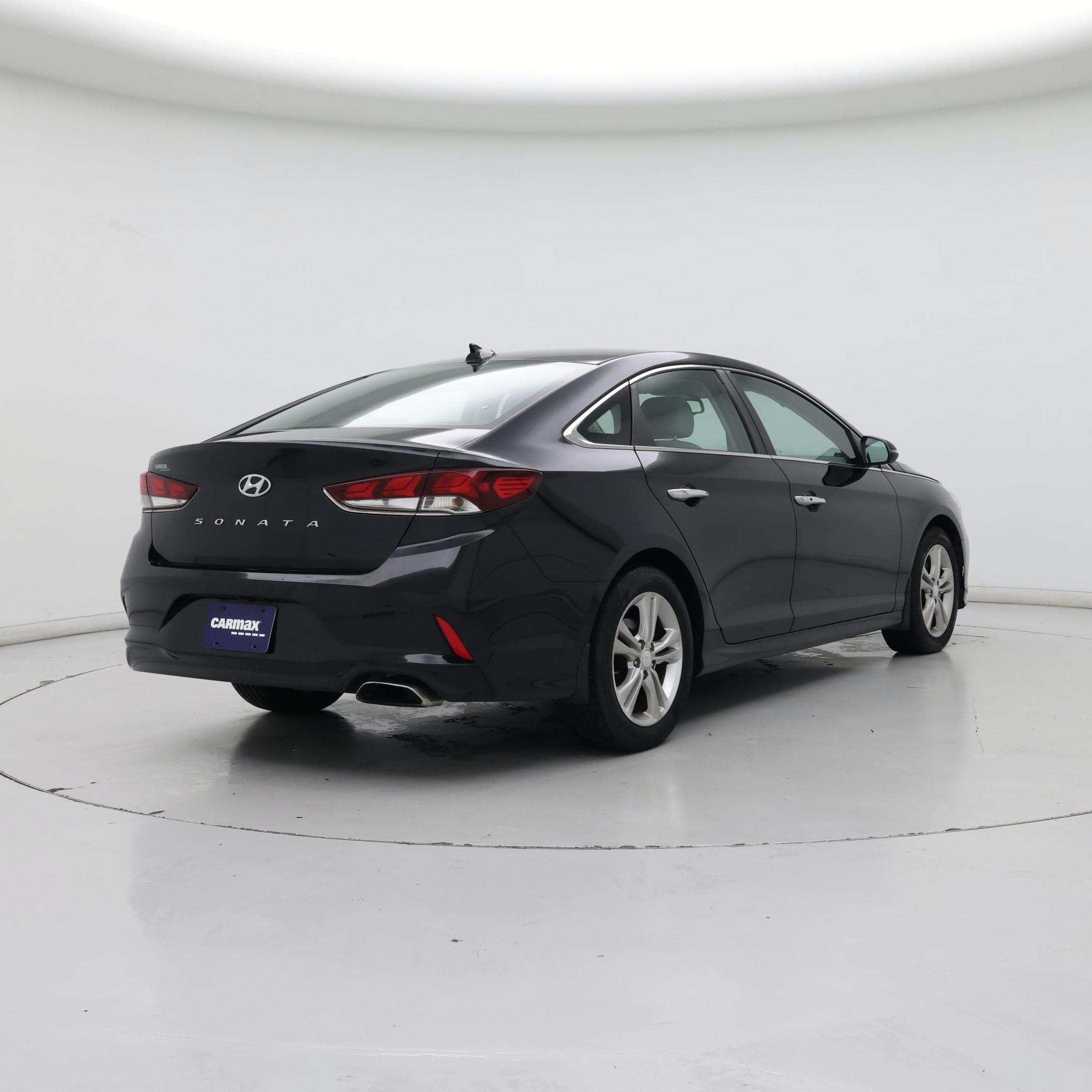 Thumbnail: 2019 Hyundai Sonata - 8