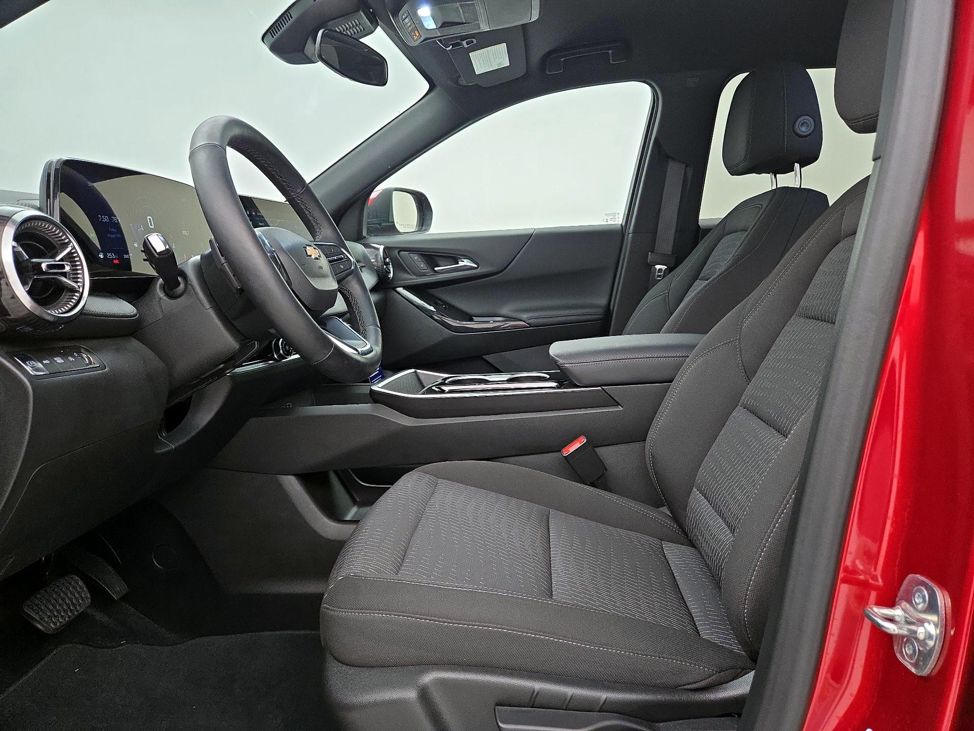 Thumbnail: 2025 Chevrolet Equinox - 11