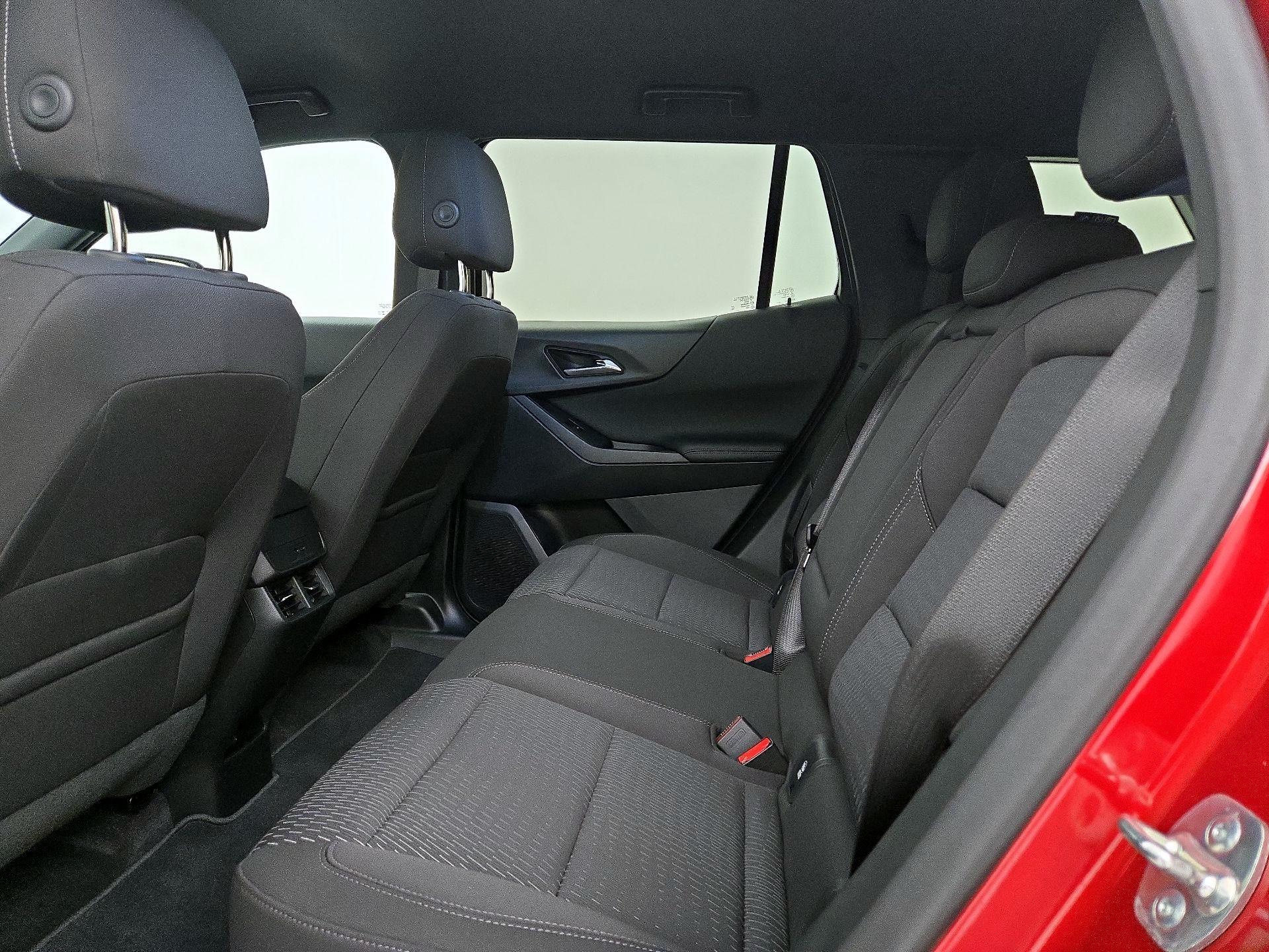 Thumbnail: 2025 Chevrolet Equinox - 20