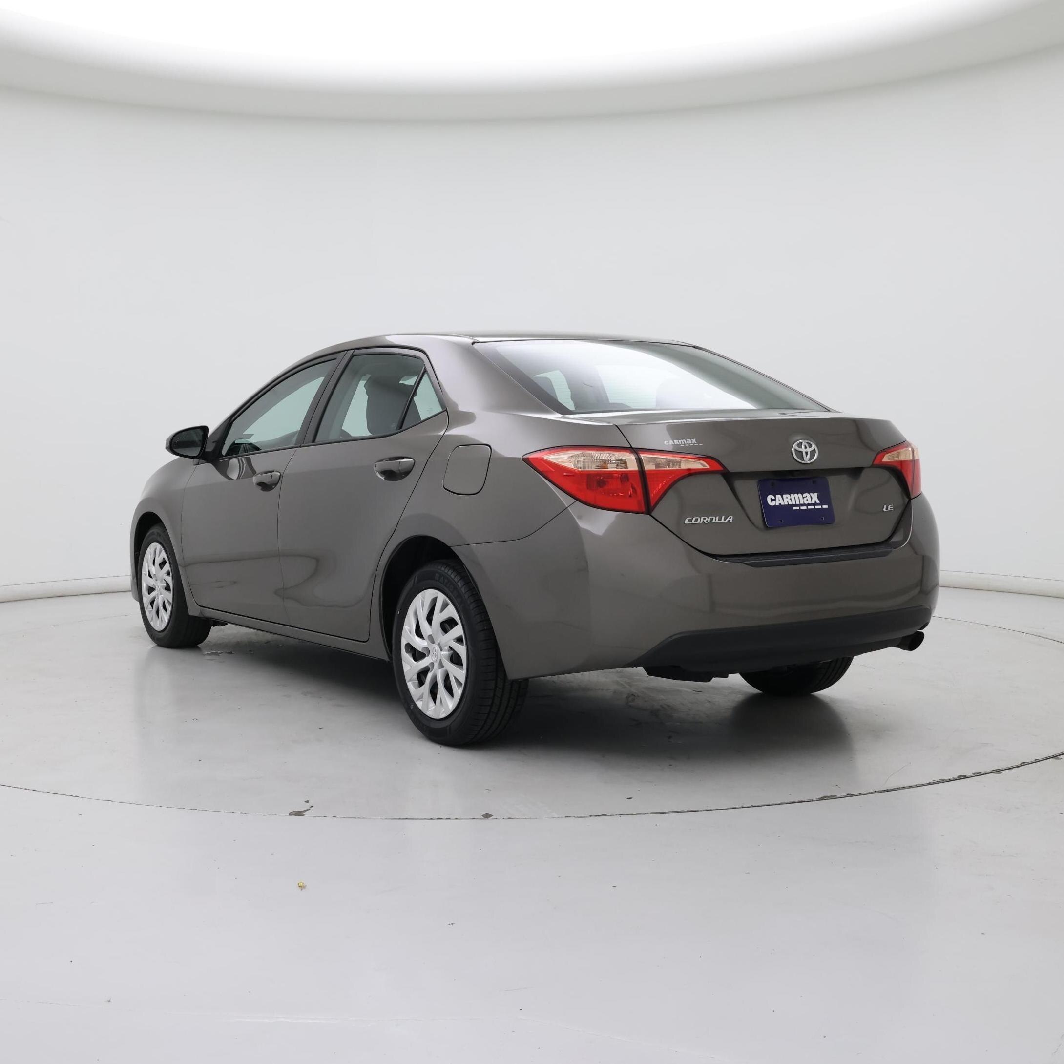 Thumbnail: 2017 Toyota Corolla - 2
