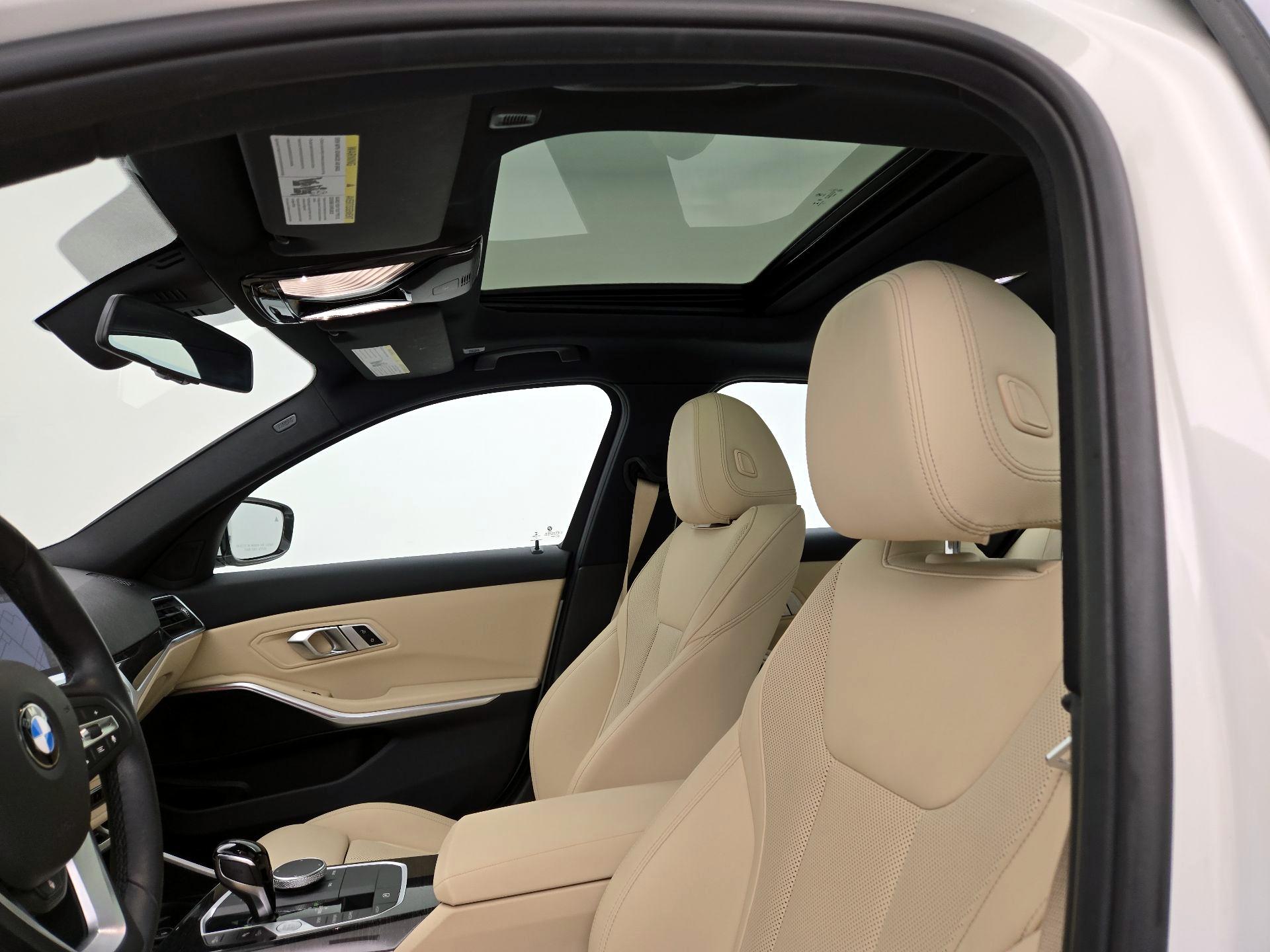 Thumbnail: 2022 BMW 3 Series - 20