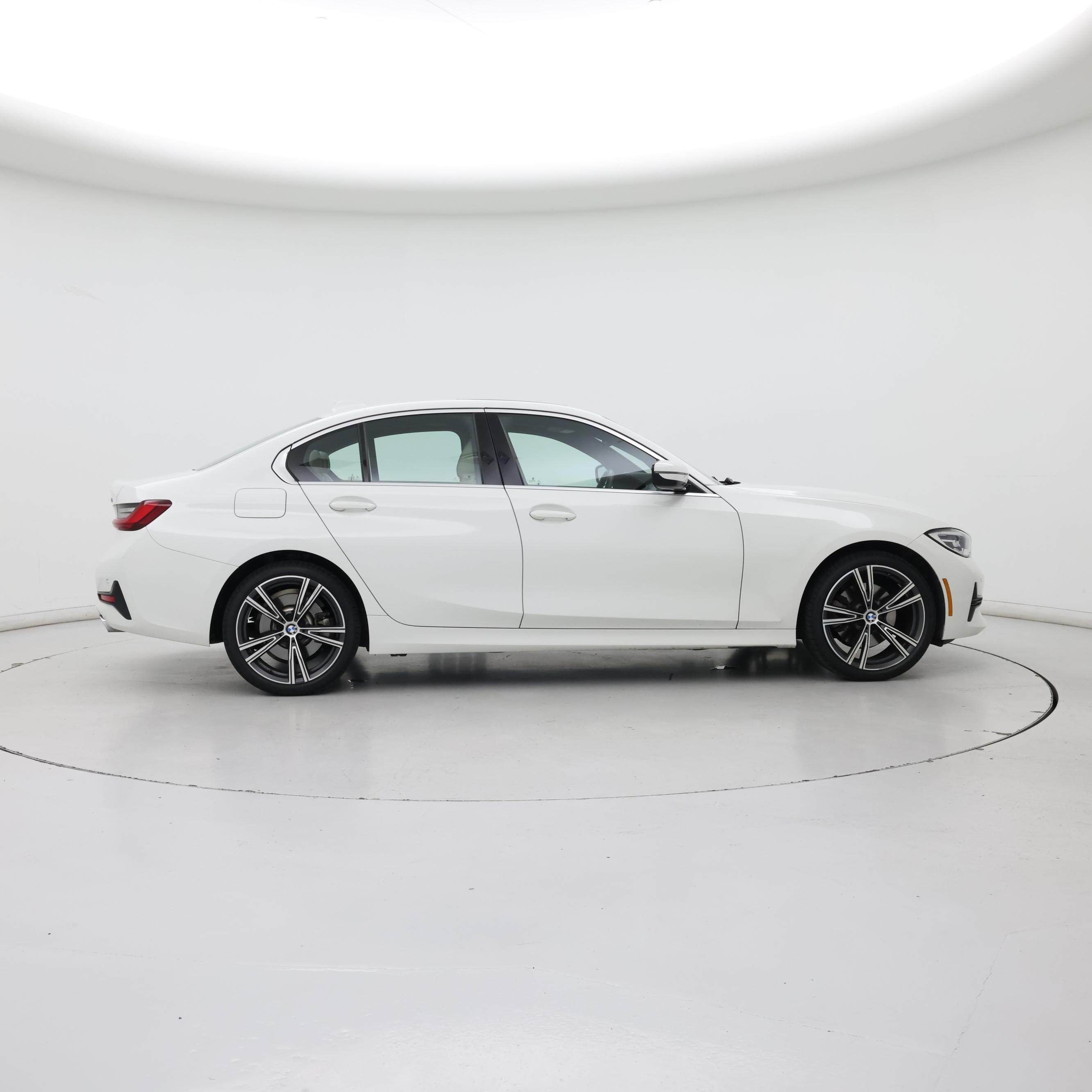 Thumbnail: 2022 BMW 3 Series - 7
