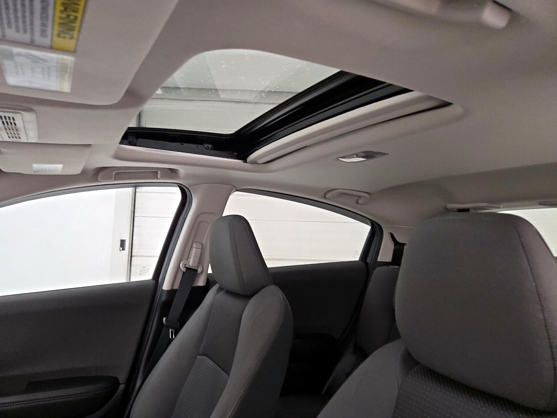 Thumbnail: 2019 Honda HR-V - 19