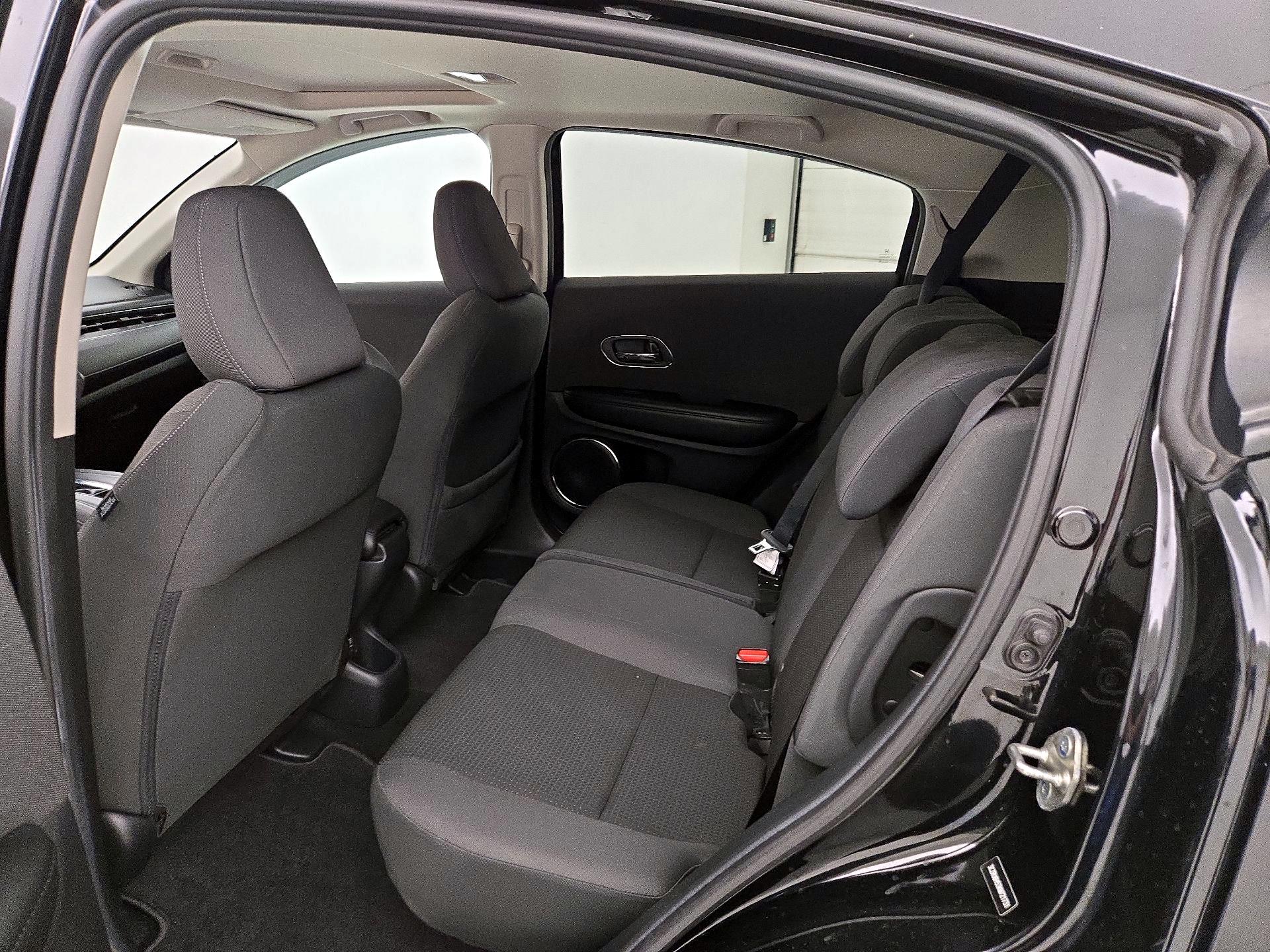 Thumbnail: 2019 Honda HR-V - 20