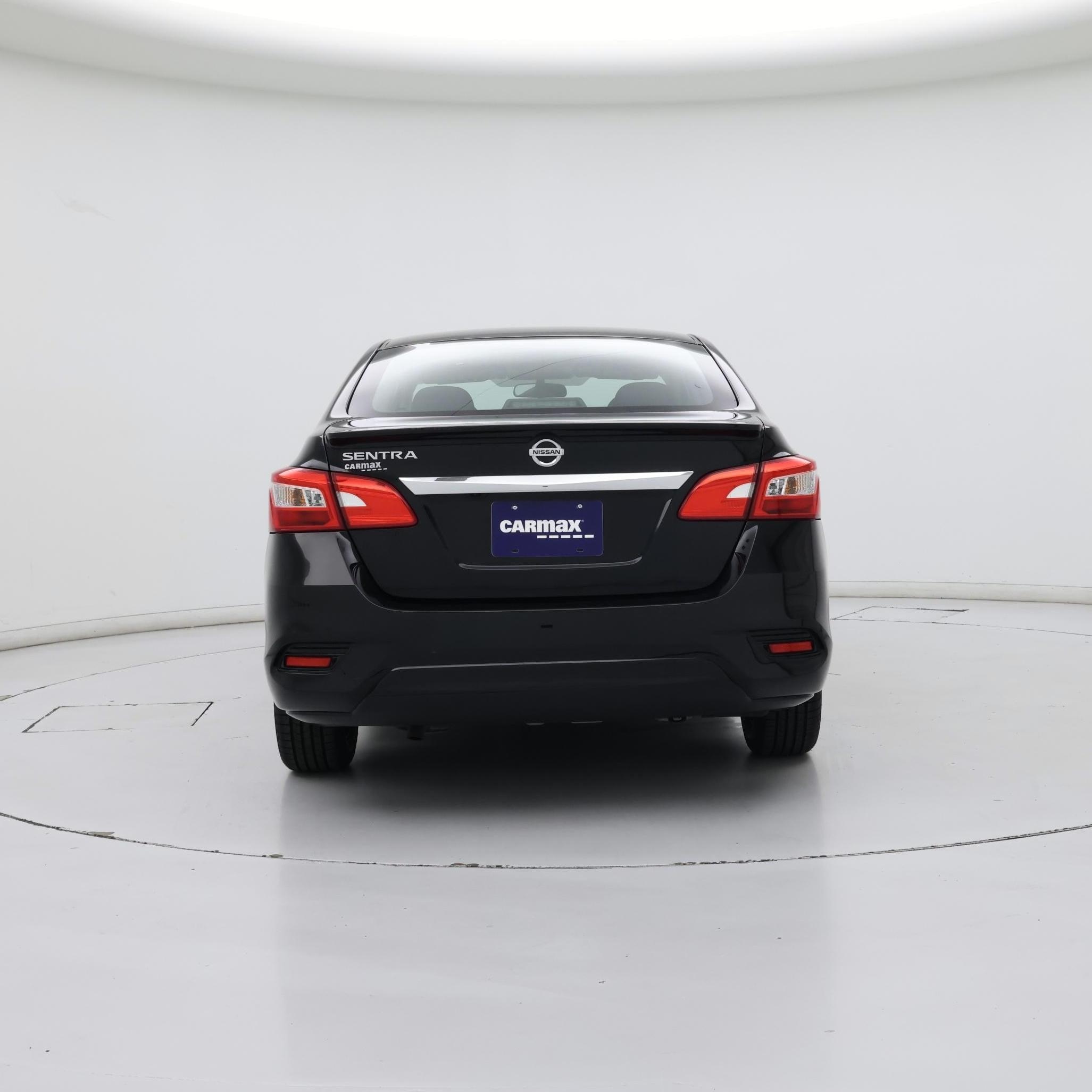 Thumbnail: 2018 Nissan Sentra - 6