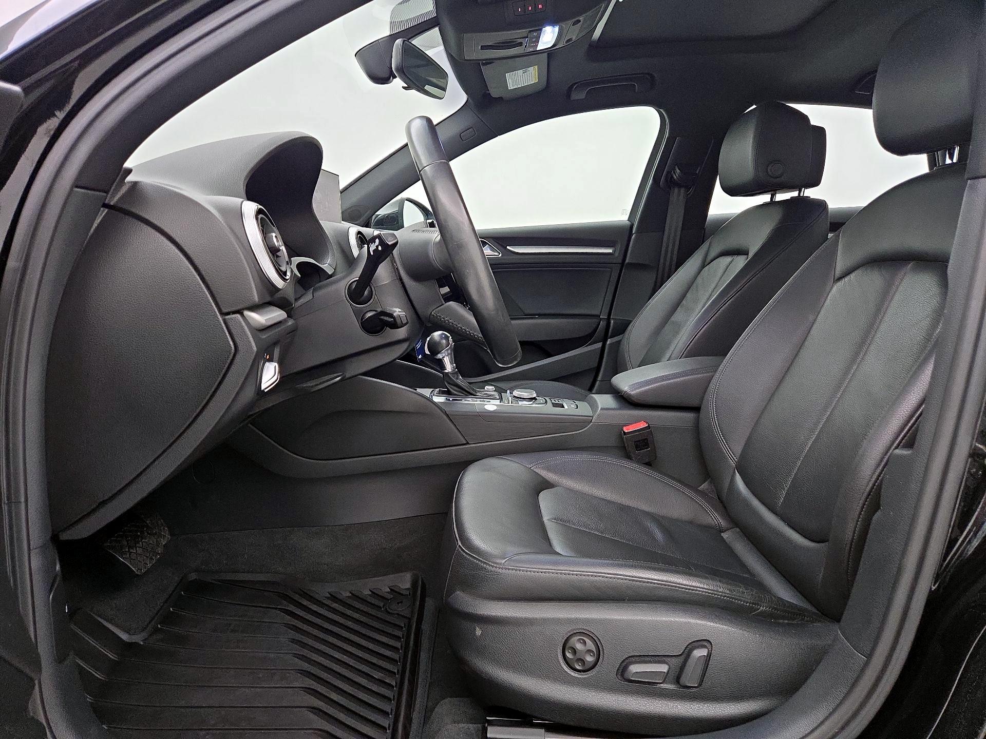 Thumbnail: 2019 Audi A3 - 11