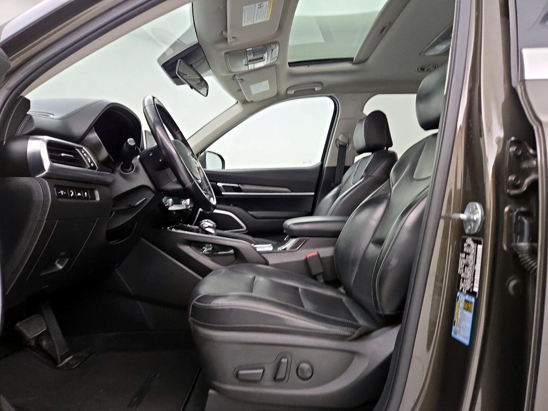 Thumbnail: 2022 Kia Telluride - 11