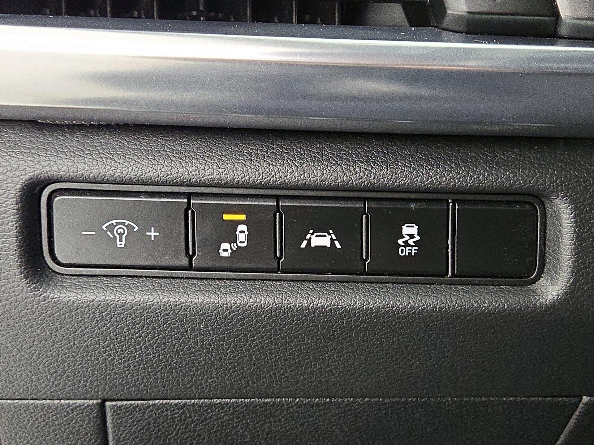 Thumbnail: 2022 Kia Telluride - 13