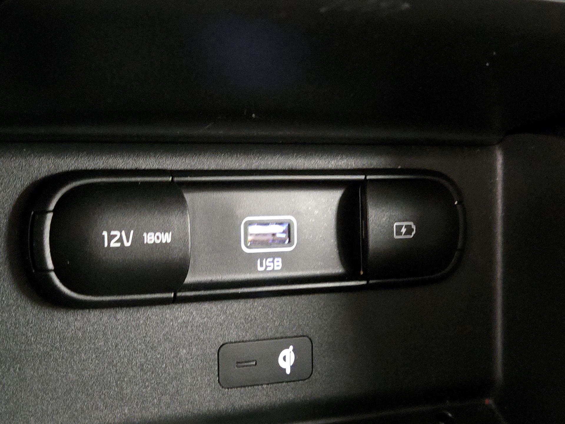 Thumbnail: 2022 Kia Telluride - 19